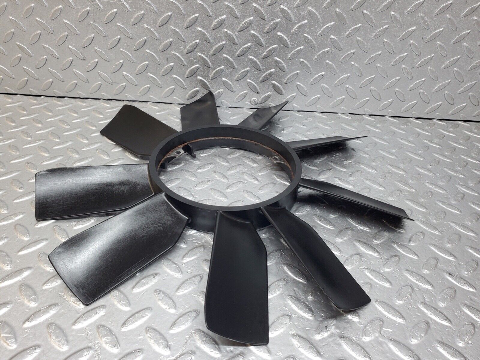44633 Mercedes-Benz W124 220E Engine Cooling Fan 1112000023