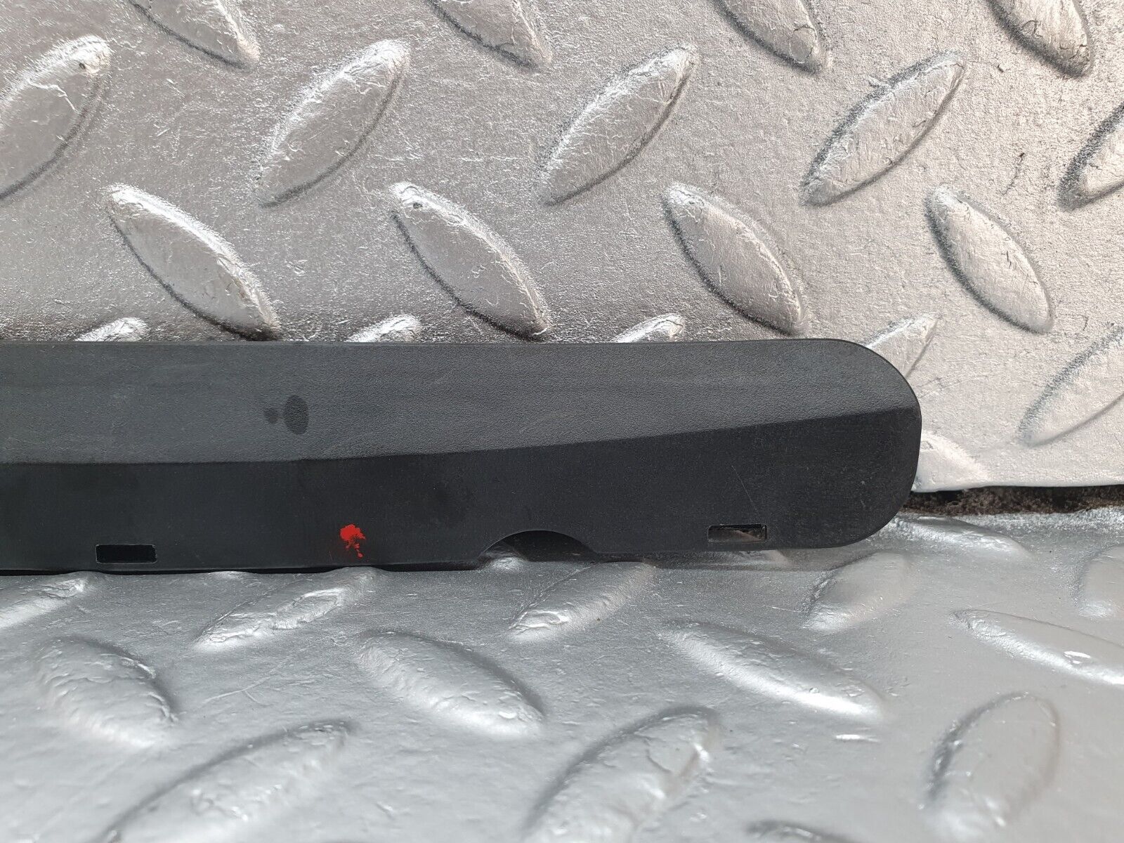 42888 Mercedes-Benz W201 190 2.0L Windscreen Washer Nozzle Cover Trim 2018891325