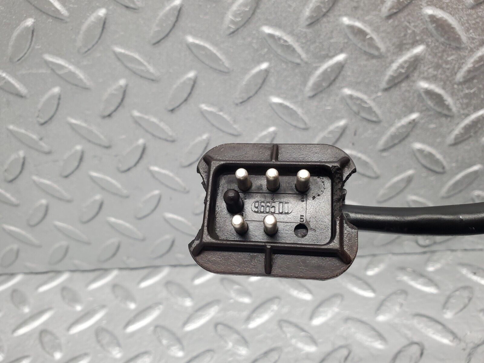 46510 Mercedes-Benz C123 280CE Coupe Wiper Motor Bosch 0390341077