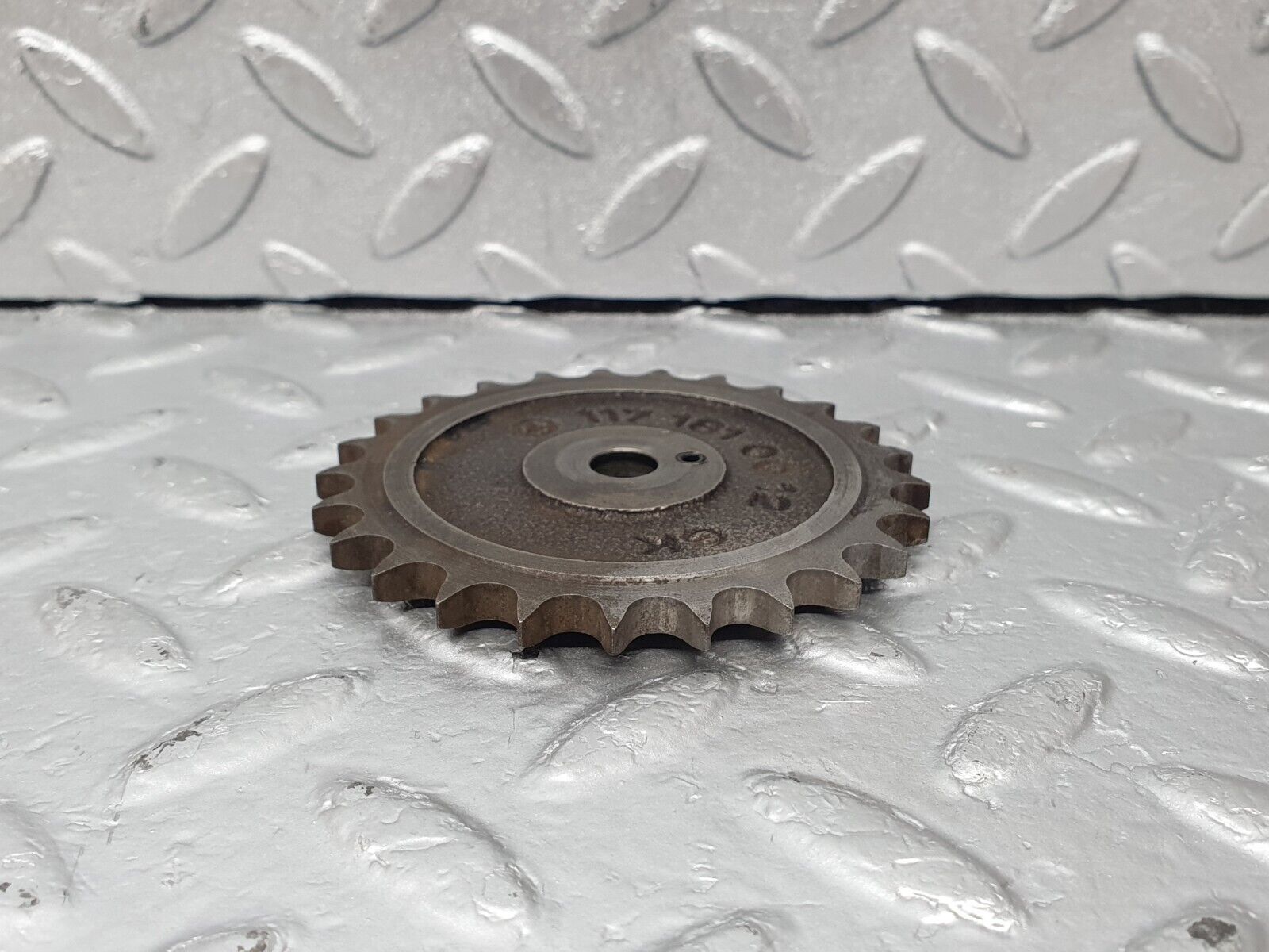 43836 Mercedes-Benz C126 380SEC Coupe Oil Pump Gear Sprocket 1171810012