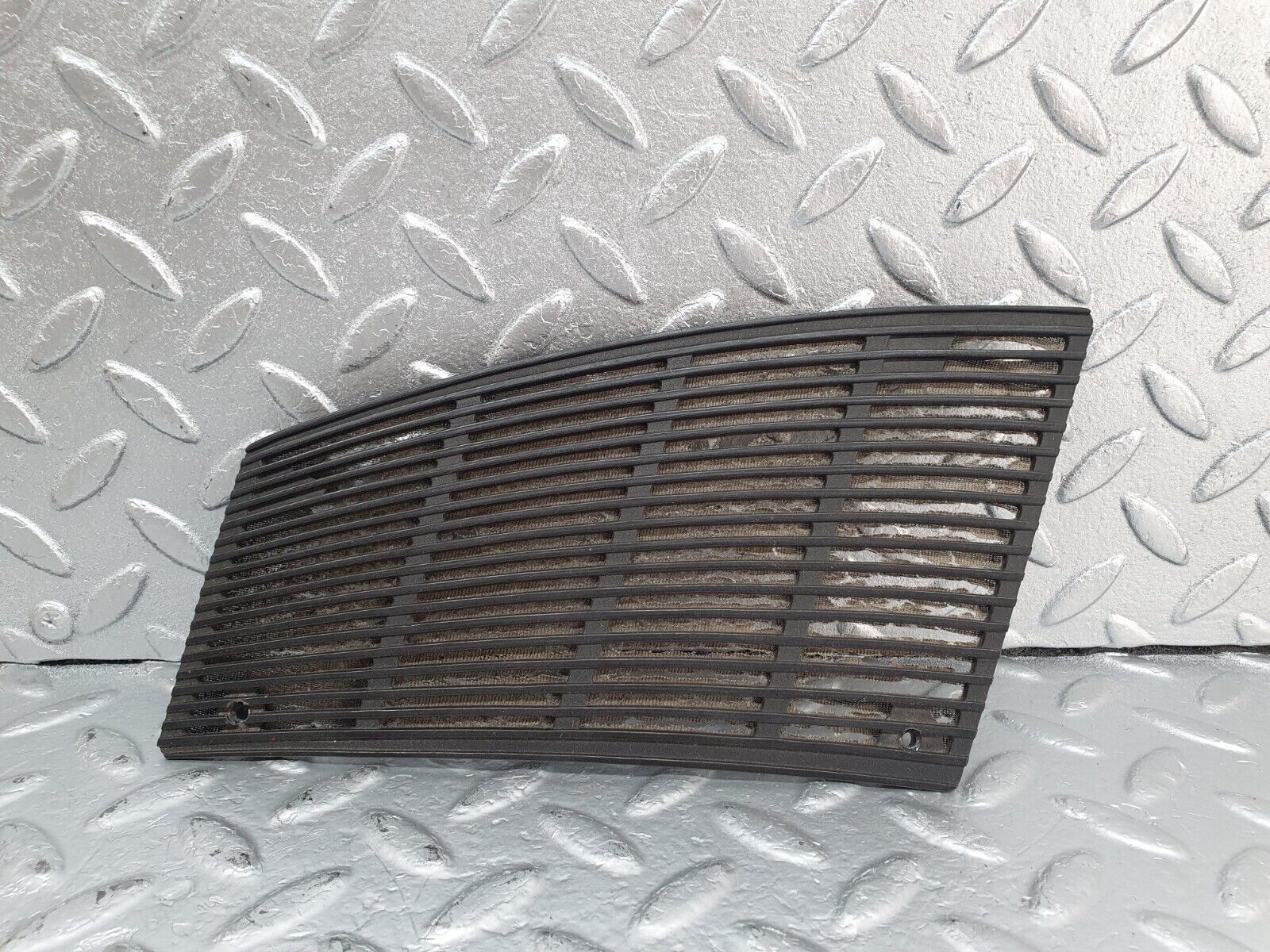 43676 Mercedes-Benz C126 380SEC Coupe Dashboard Speaker Cover Left Side