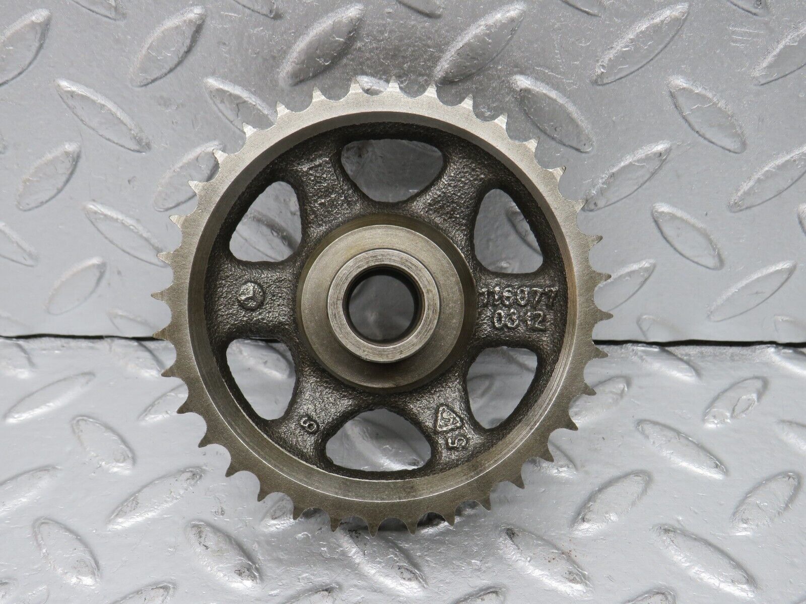 39145 Mercedes-Benz R107 500SL Timing Gear Sprocket 1160770312