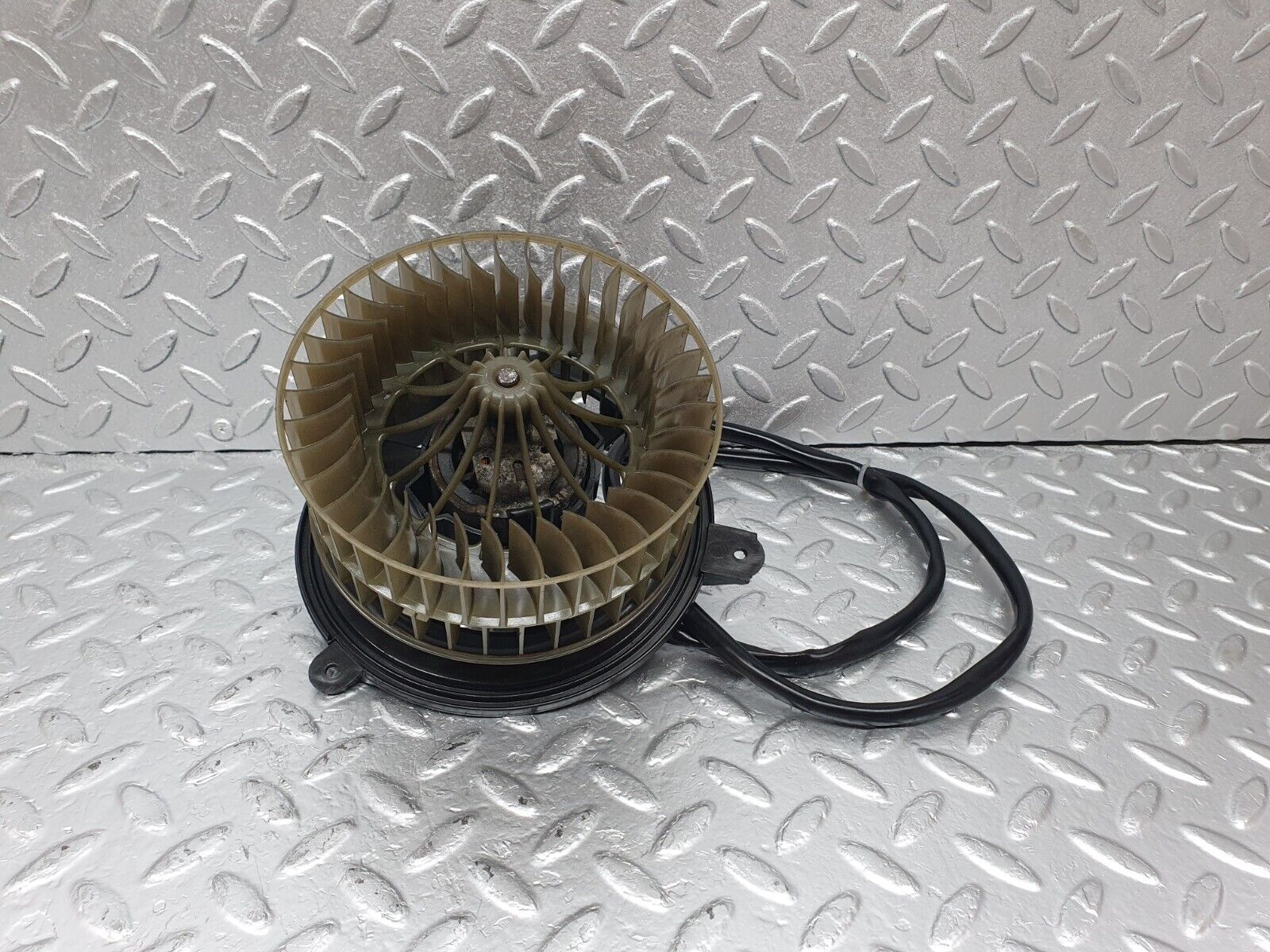 43868 Mercedes-Benz W201 Heater Blower Motor Behr