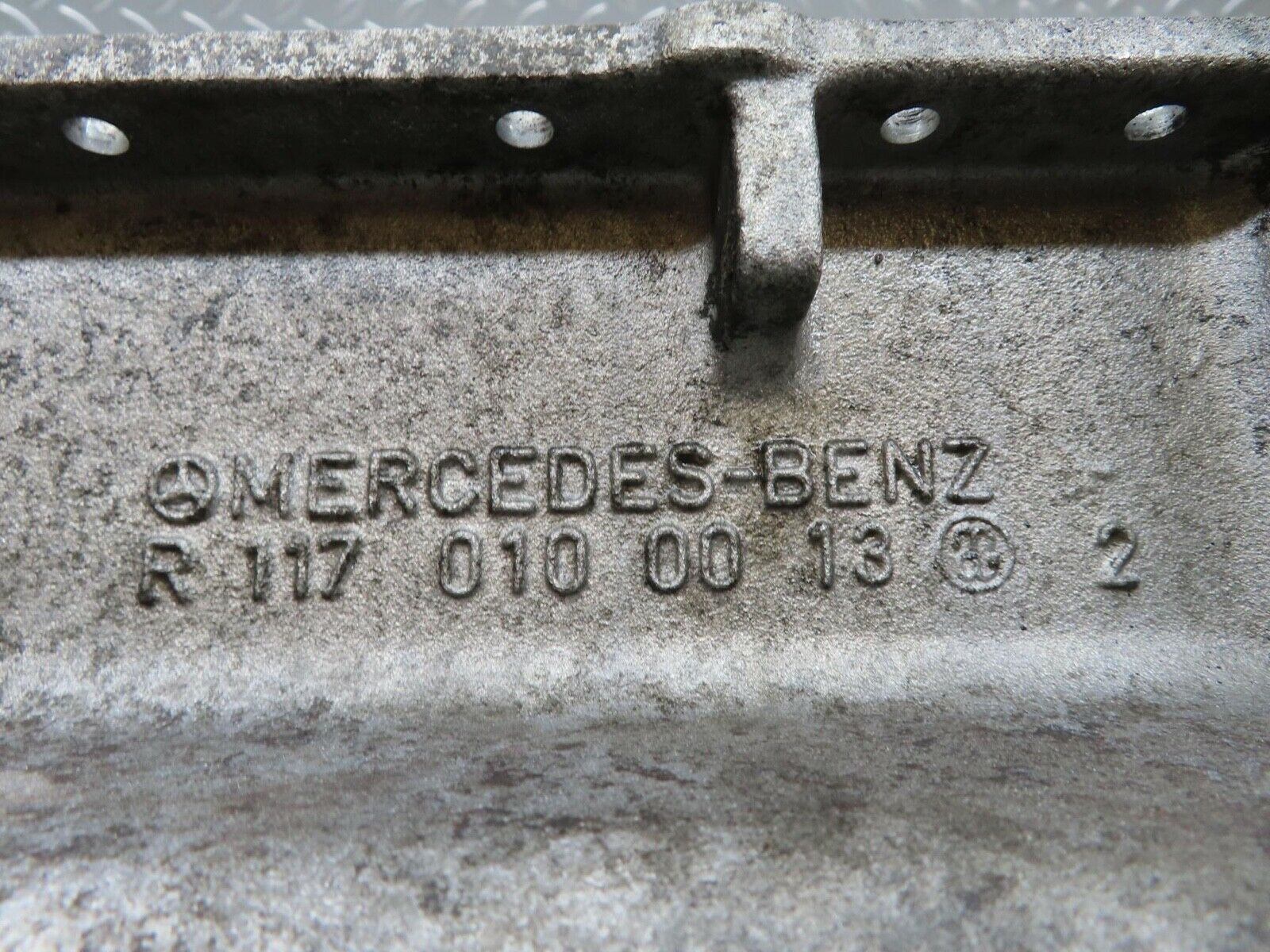 13831 Mercedes-Benz R107 450SL Oil Pan Oil Sump 1170100013