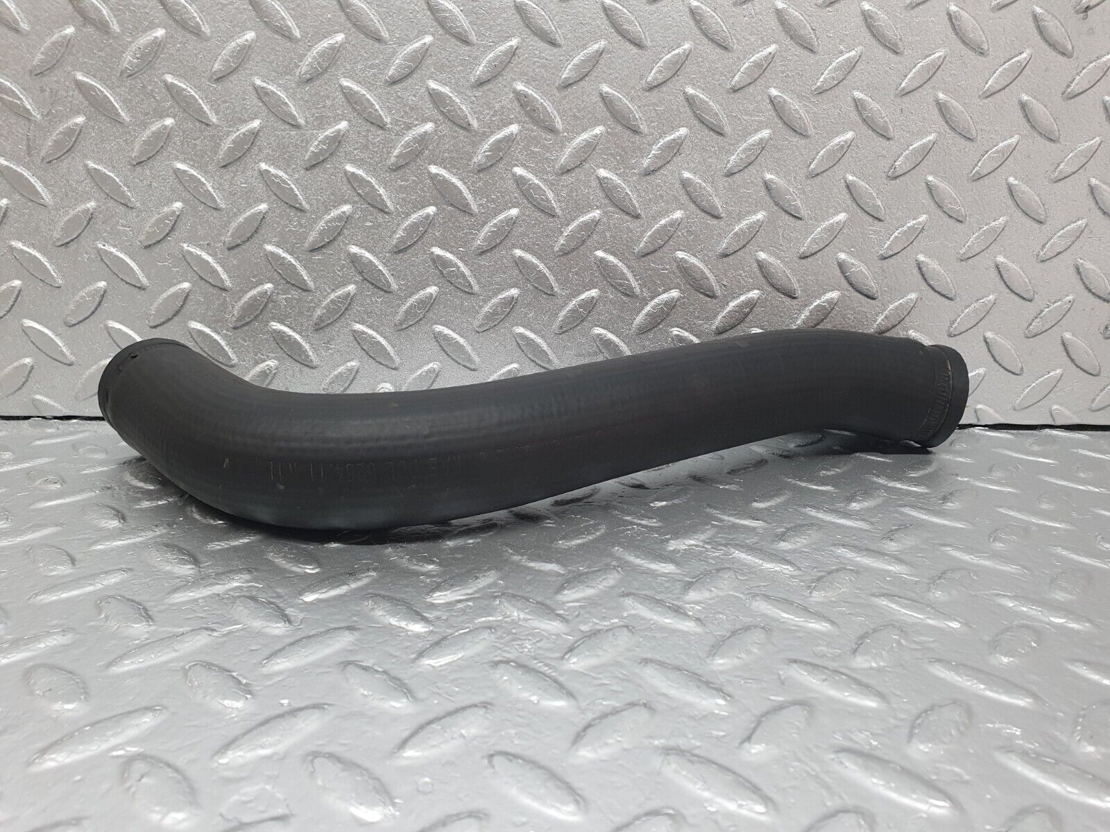 43684 Mercedes-Benz C126 380SEC Coupe Radiator Hose Pipe 1265012582