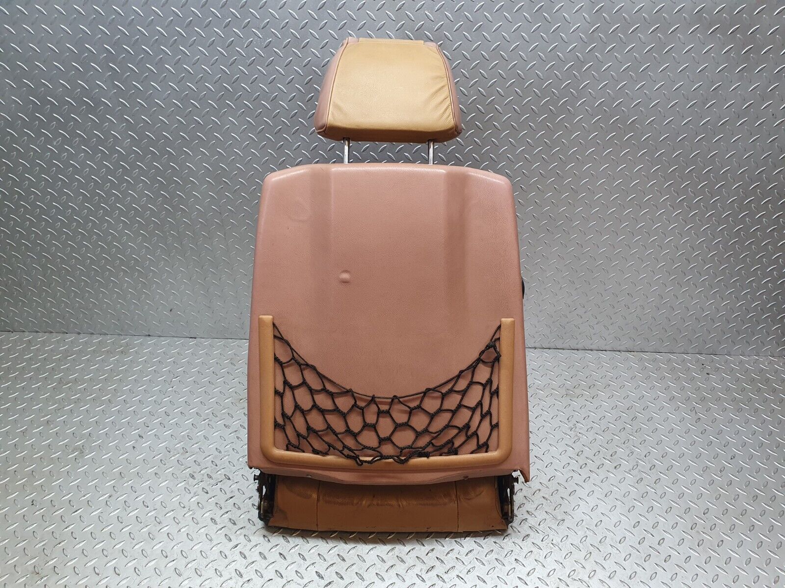 43813 Mercedes-Benz C126 380SEC Coupe Front Right Electric Passenger Seat Leather 1269101950