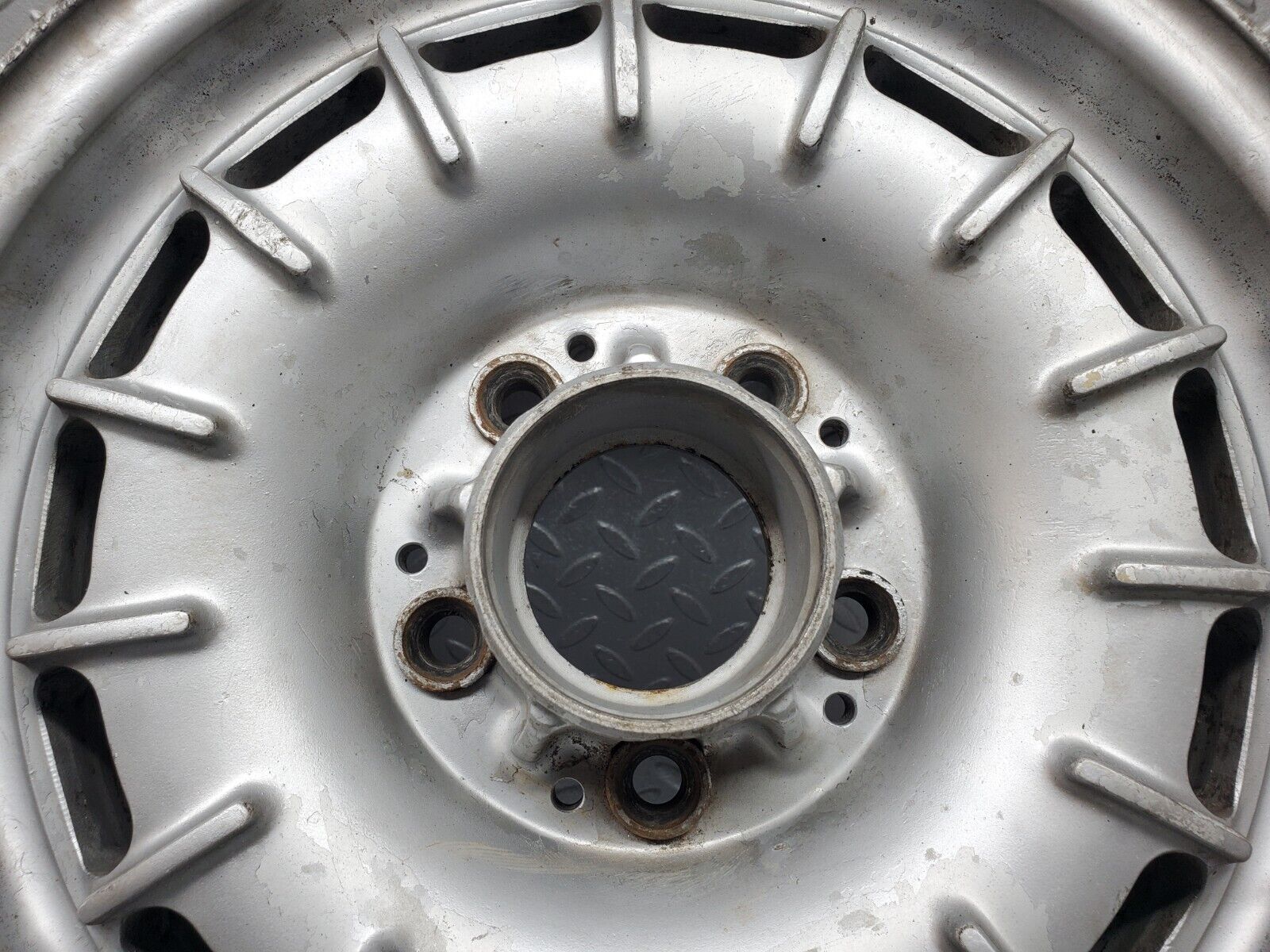 44556 Mercedes-Benz W123 Alloy Wheel Set Mexican Hat 6Jx14H2 ET30 1264001902