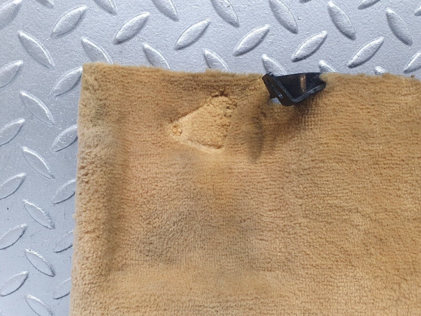 43612 Mercedes-Benz C126 380SEC Coupe Kick Panel Left Side Beige 1266880306