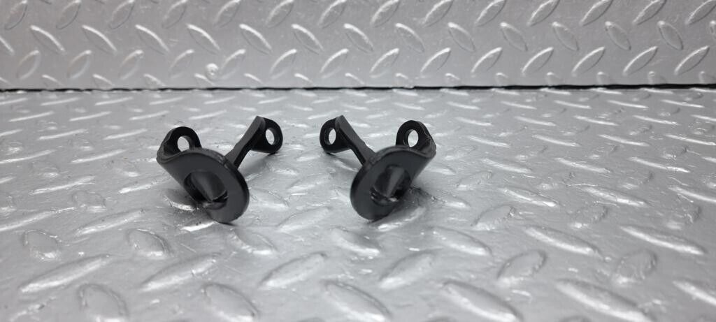 40095 Mercedes-Benz R107 350SL Engine Lifting Eyes Hooks