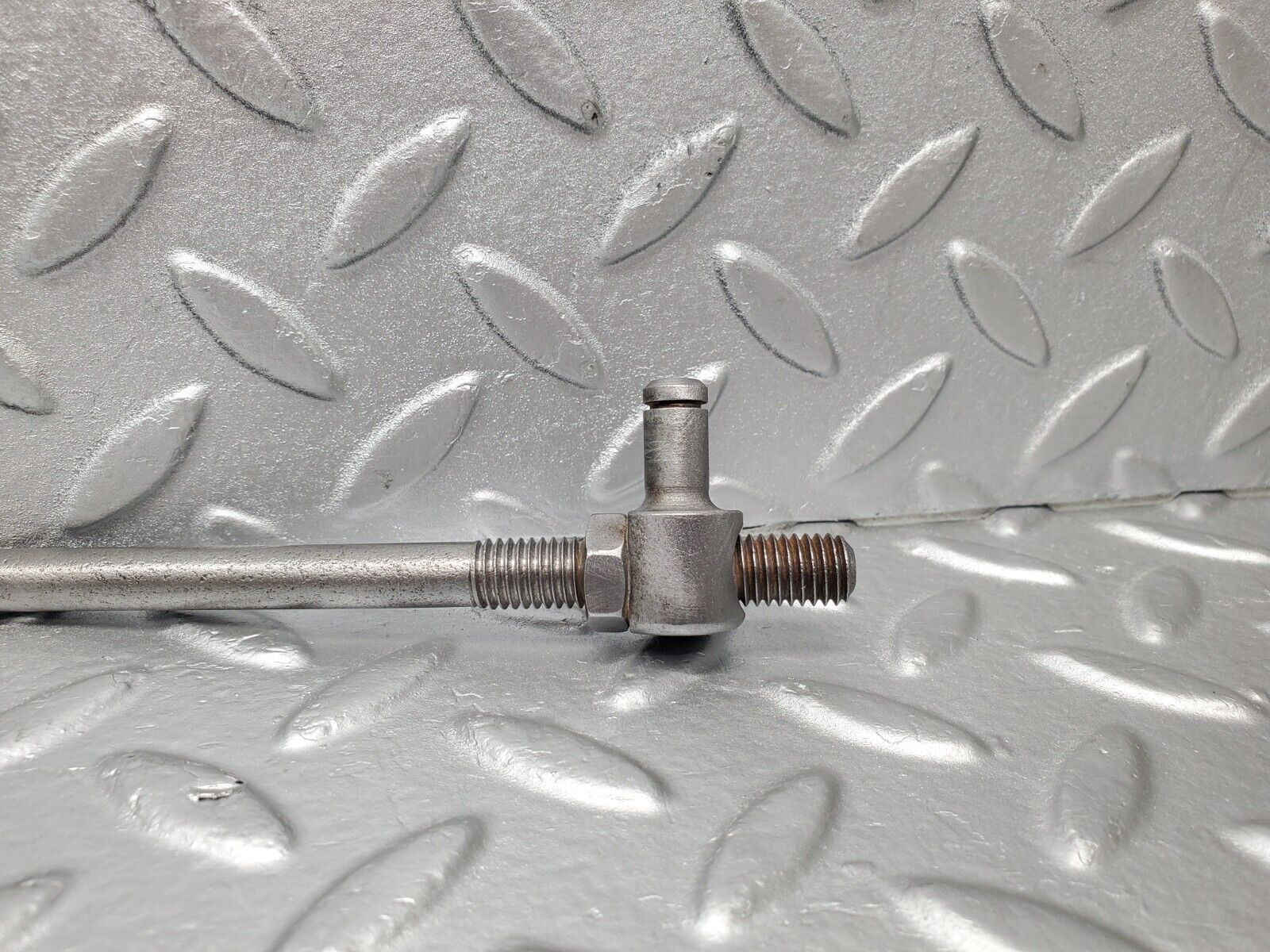 46725 Mercedes-Benz C123 280CE Coupe Automatic Gearbox Linkage