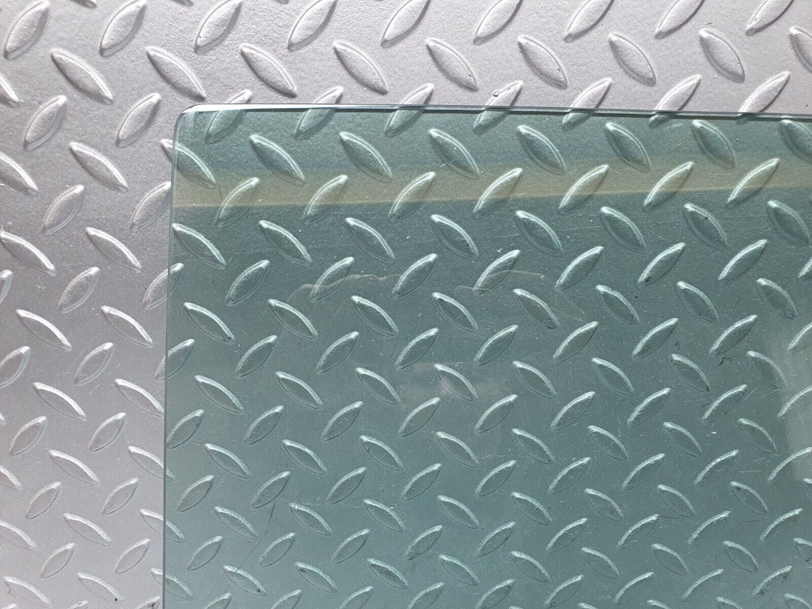 42817 Mercedes-Benz W201 190 2.0L Rear Left Door Window Glass