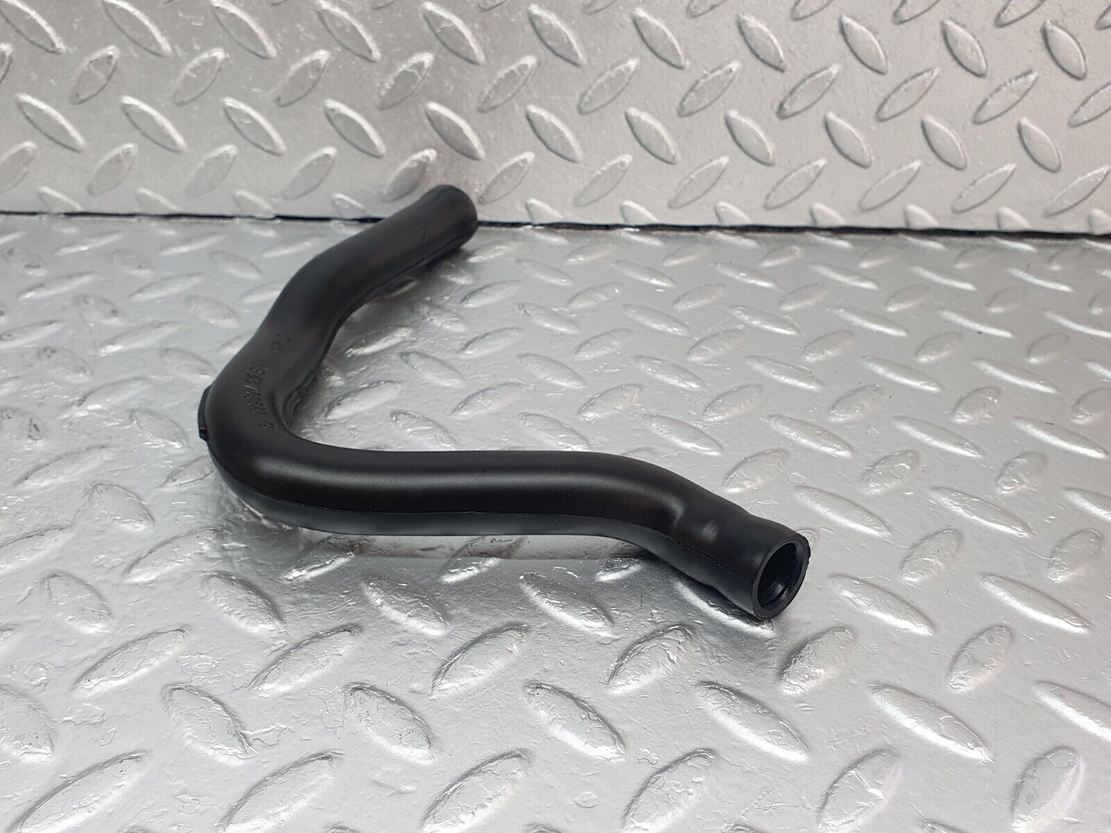 43665 Mercedes-Benz C126 380SEC Coupe Air Intake Hose Pipe 1160942182