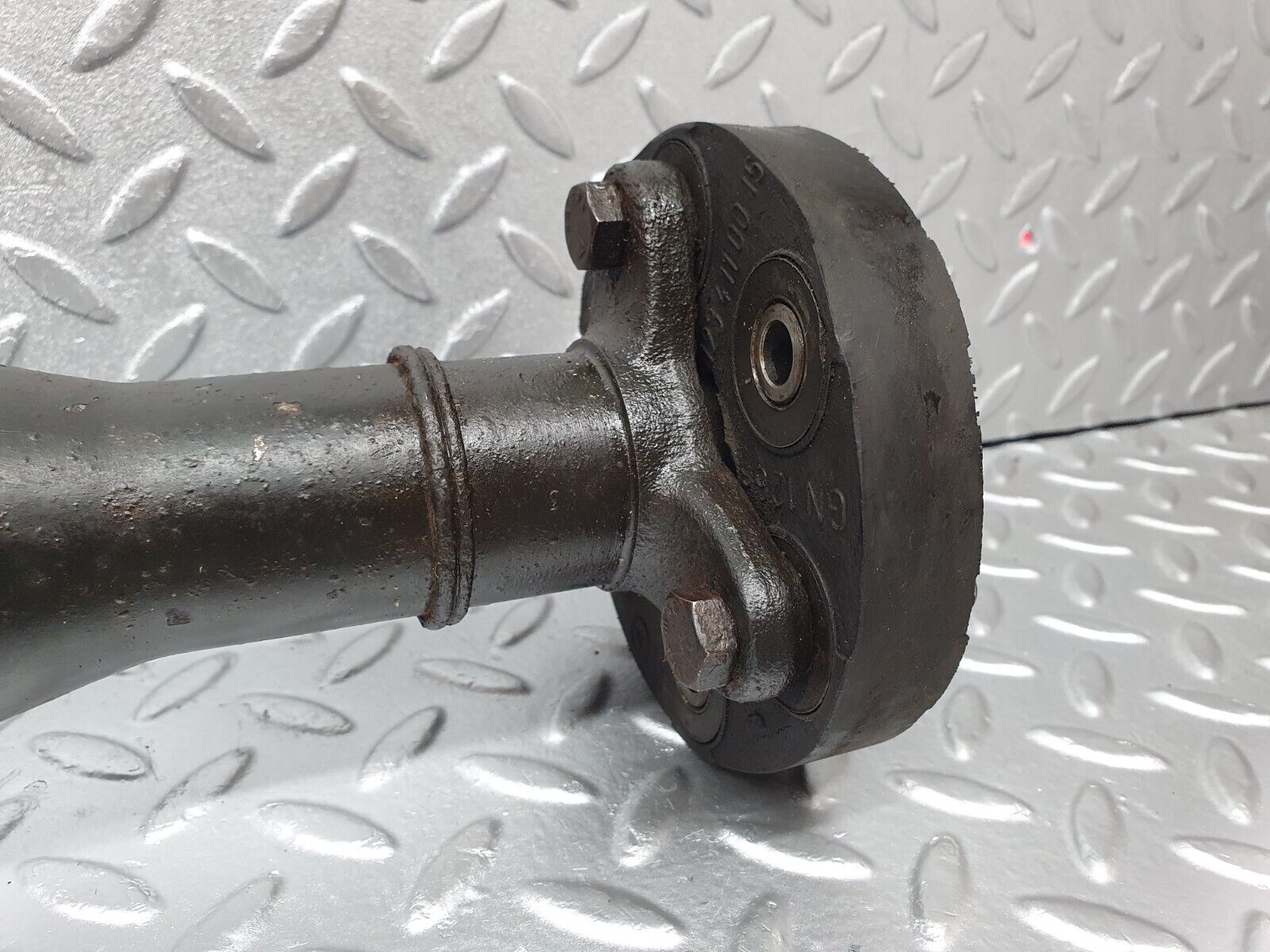 44207 Mercedes-Benz C123 230CE Coupe Cardan Shaft Prop Shaft 1234110015 1234111247