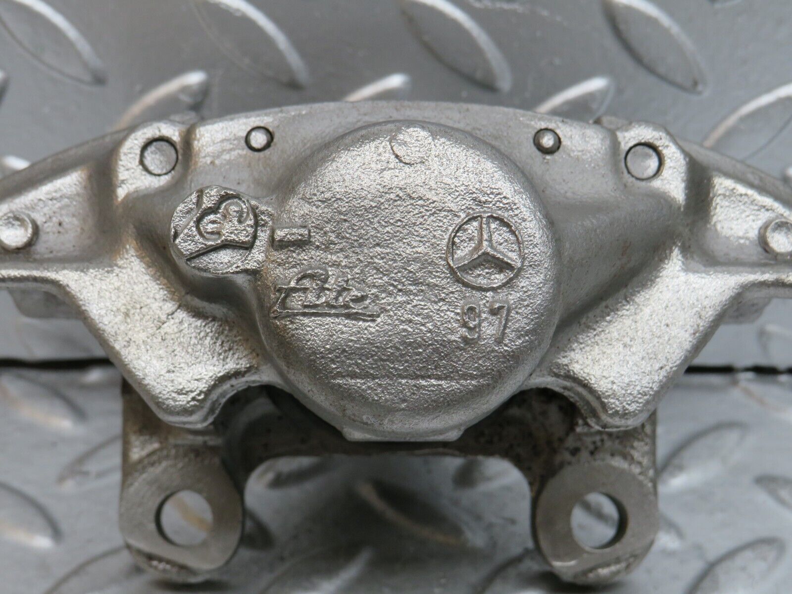 29512 Mercedes-Benz W124 230E Rear Left Brake Caliper Ate