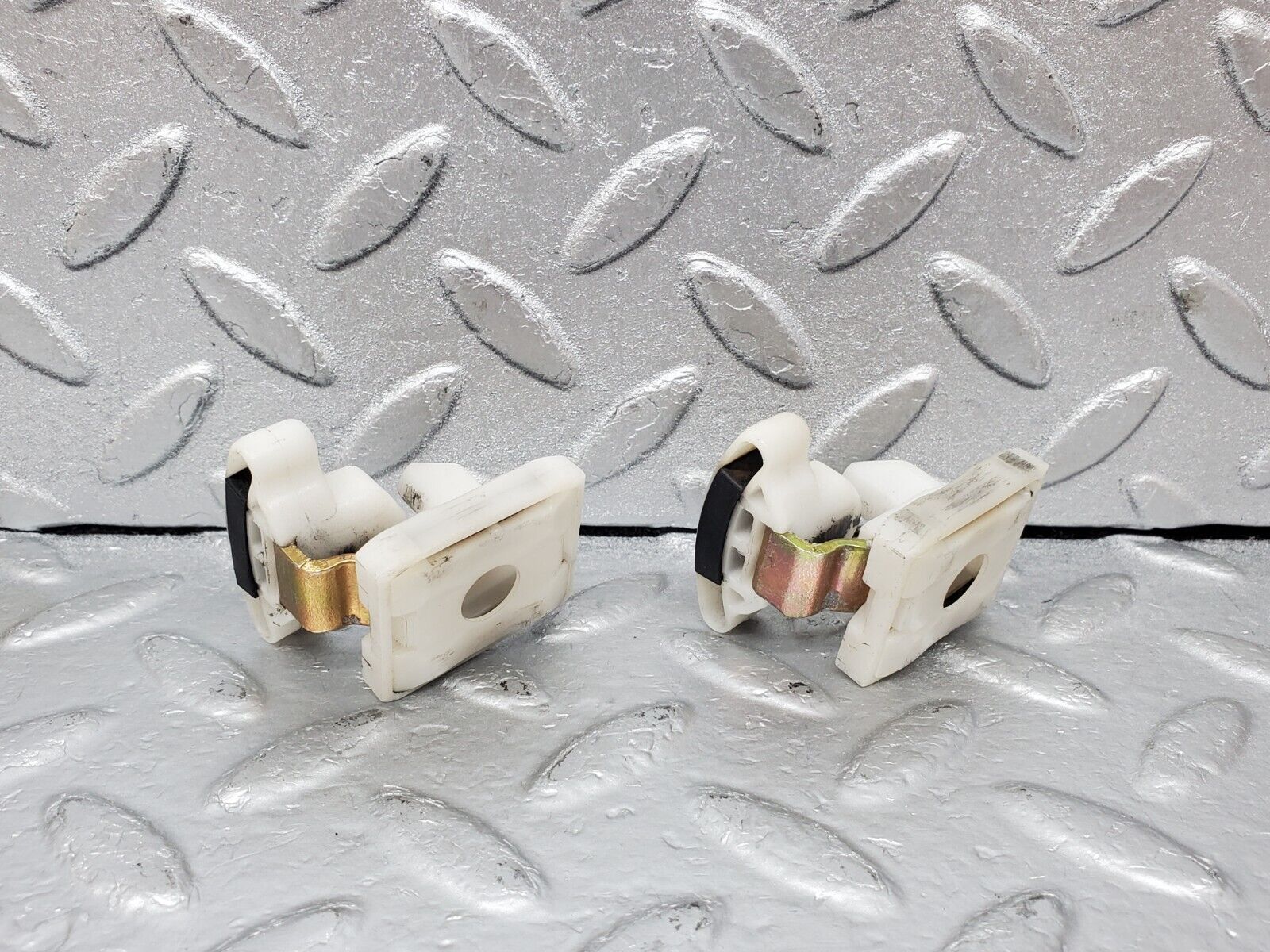 44827 Mercedes-Benz W124 220E Power Window Regulator Accessories