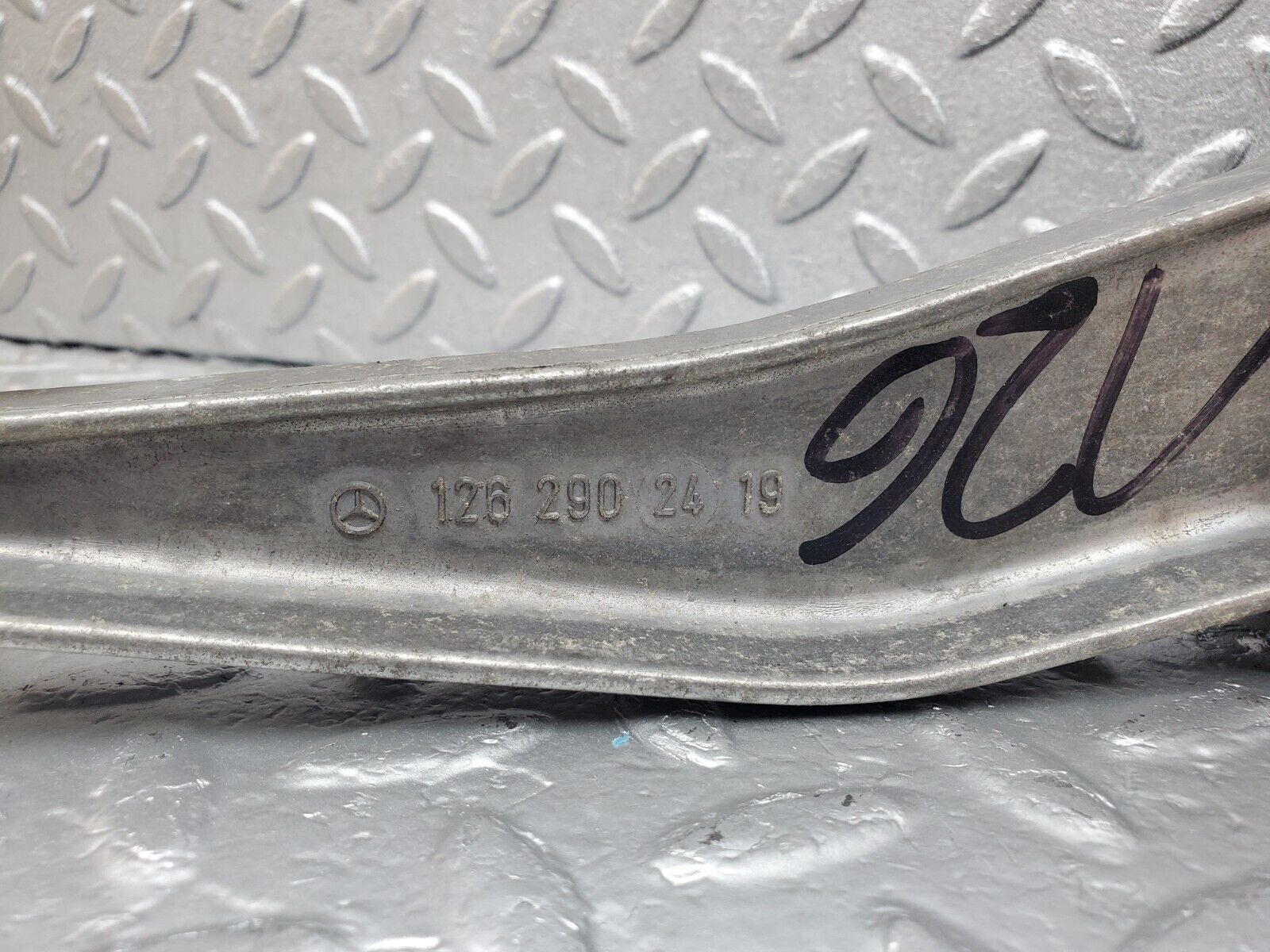 45579 Mercedes-Benz W126 420SE Brake Pedal Bracket 1262902419