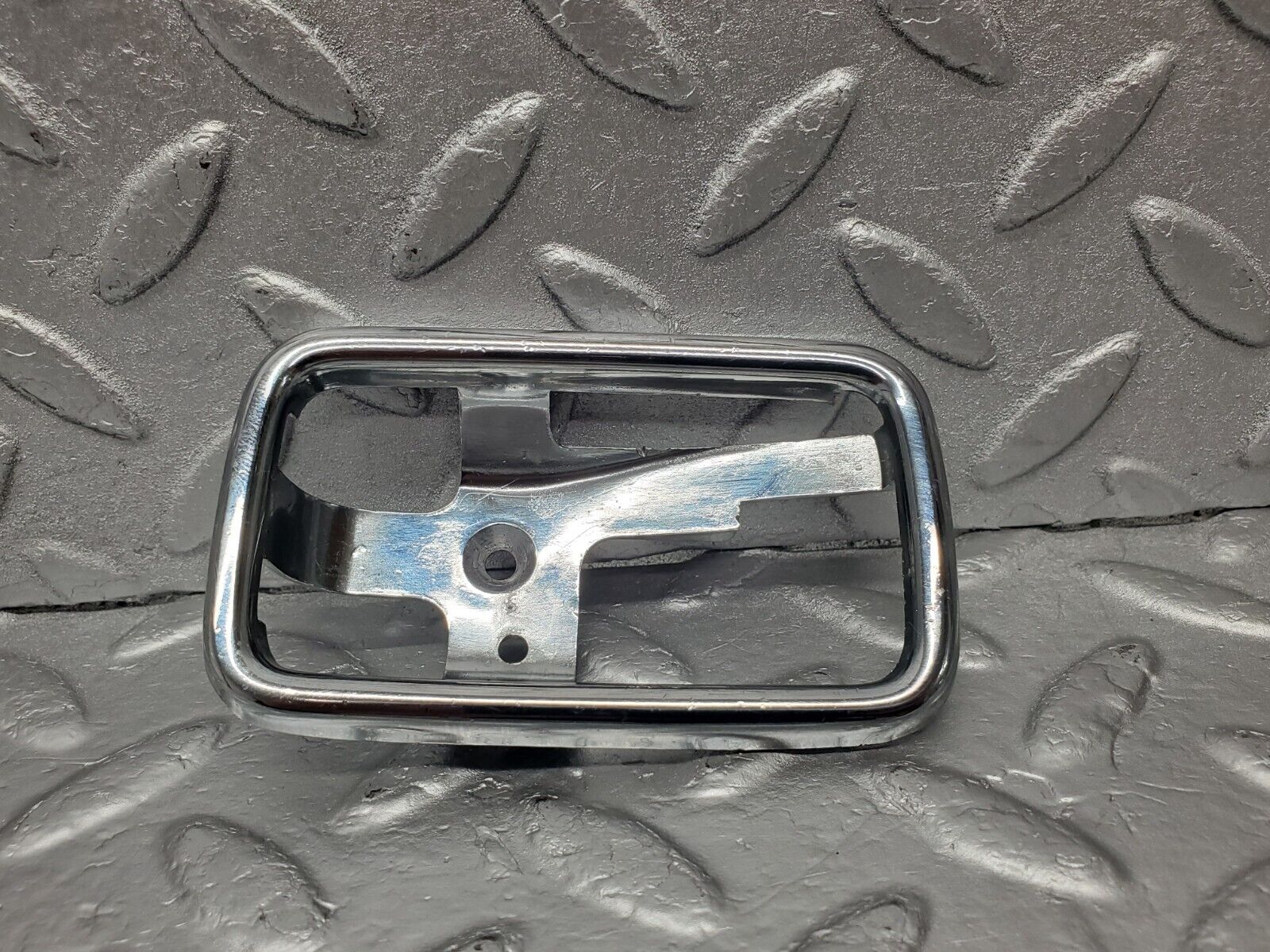 46464 Mercedes-Benz C123 280CE Coupe Chrome Frame For Door Opener Right 1087660611