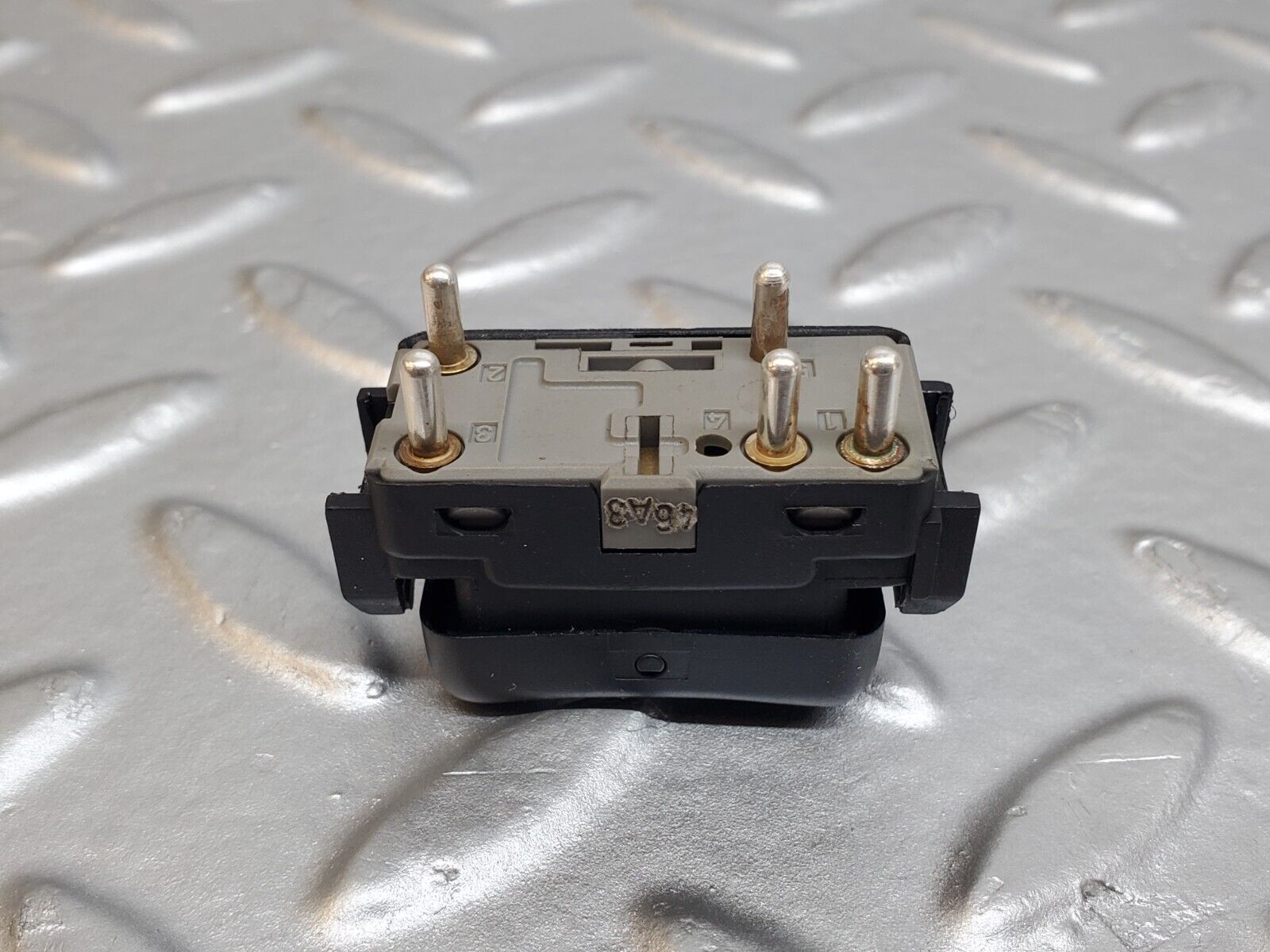 44720 Mercedes-Benz W124 220E Electric Window Switch Left Side 1248208910