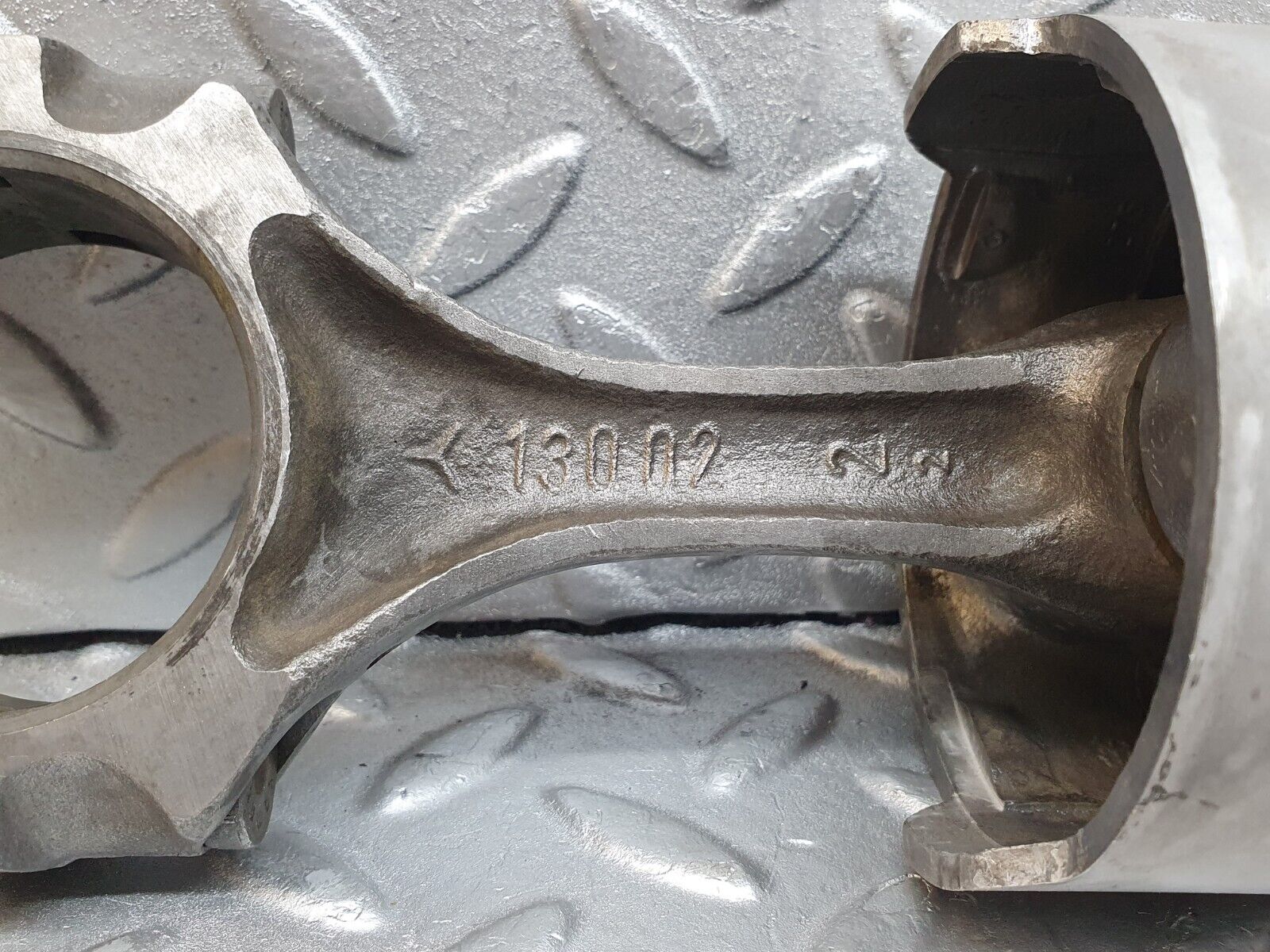 43873 Mercedes-Benz W108 280SE Piston With Connecting Rod 87.47 mm 13002