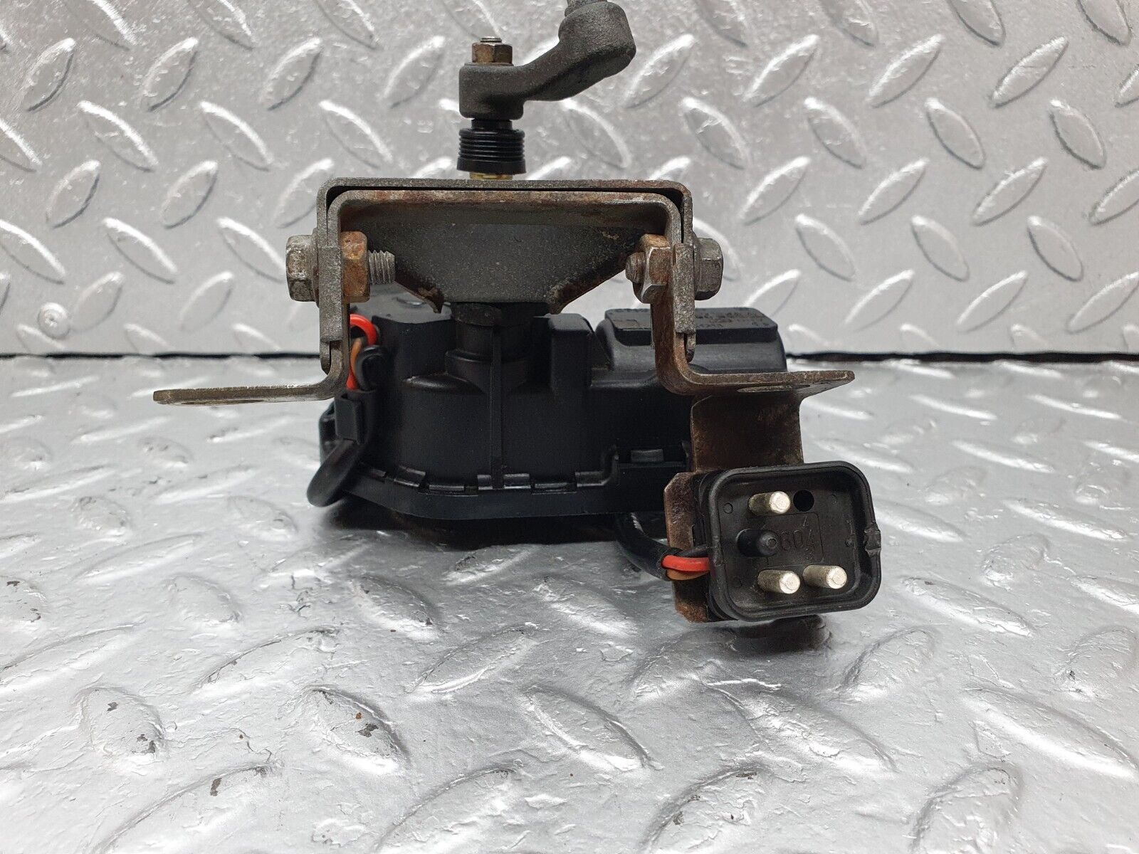 42497 Mercedes-Benz R129 320SL Coupe Headlight Wiper Motor Left Bosch 1298200142 0390206877