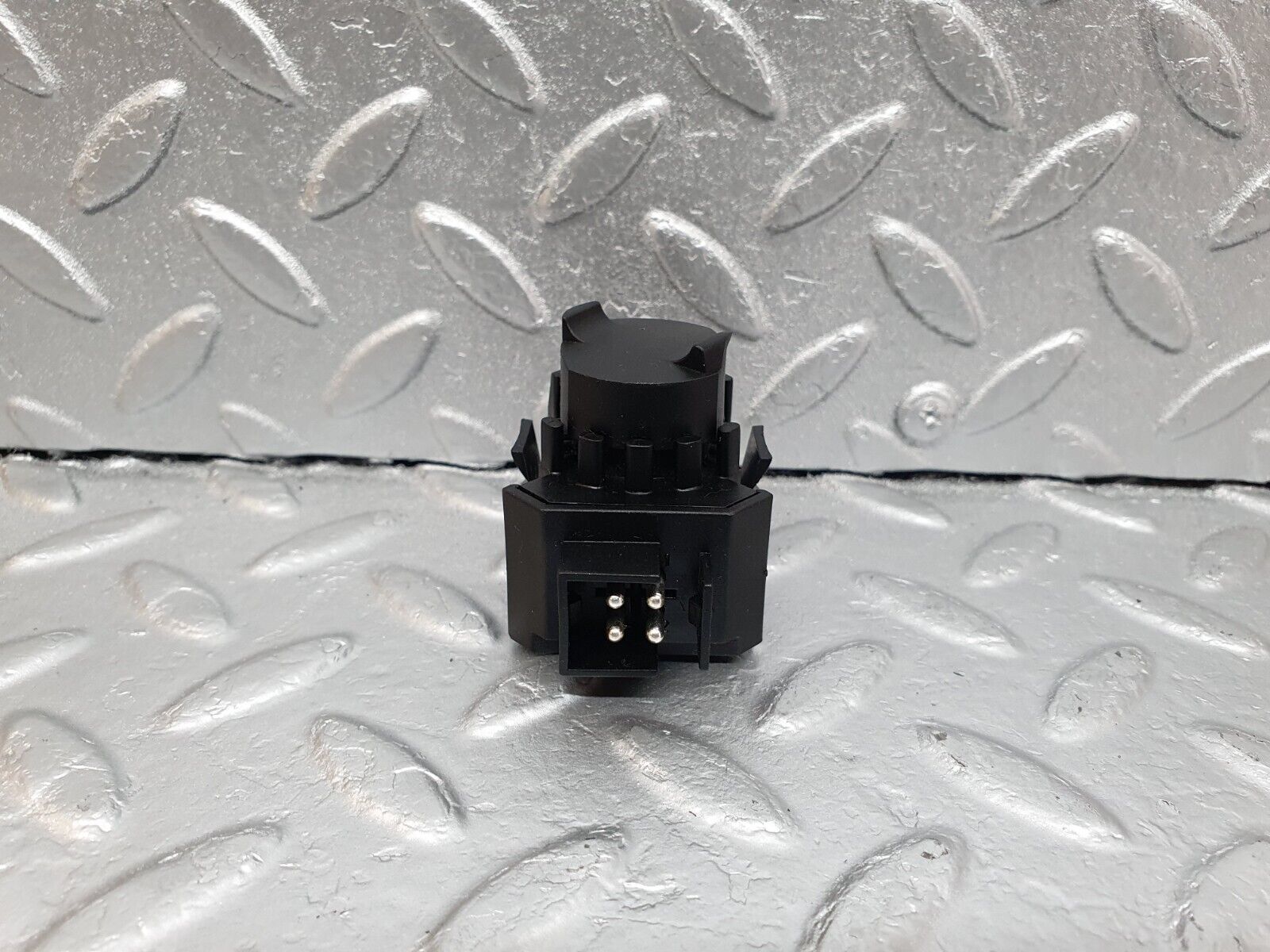 42170 Mercedes-Benz R129 320SL Coupe Kick Down Switch 0025452214