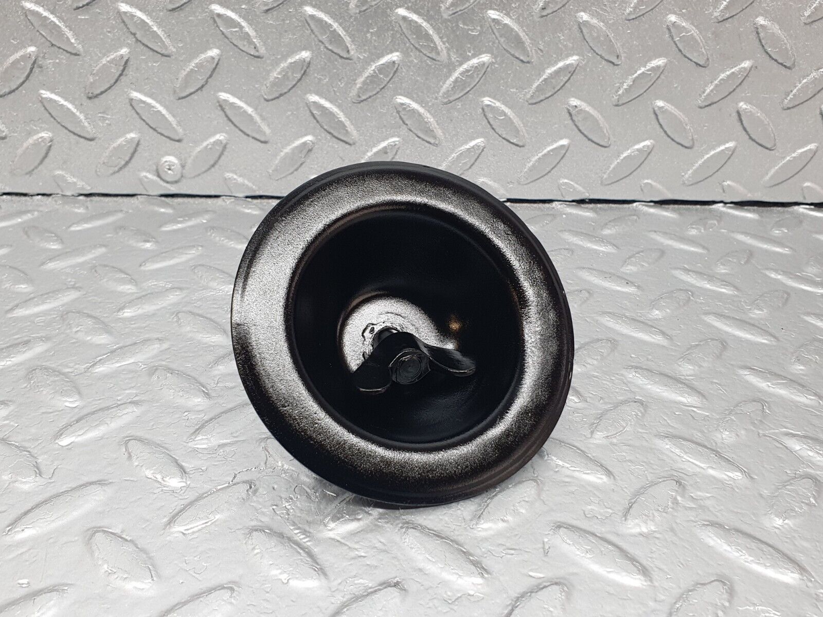 43560 Mercedes-Benz C126 380SEC Coupe Spare Wheel Holder