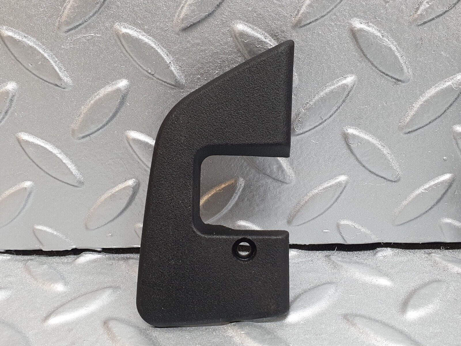 42055 Mercedes-Benz W202 C200 Interior Door Latch Trim Pair