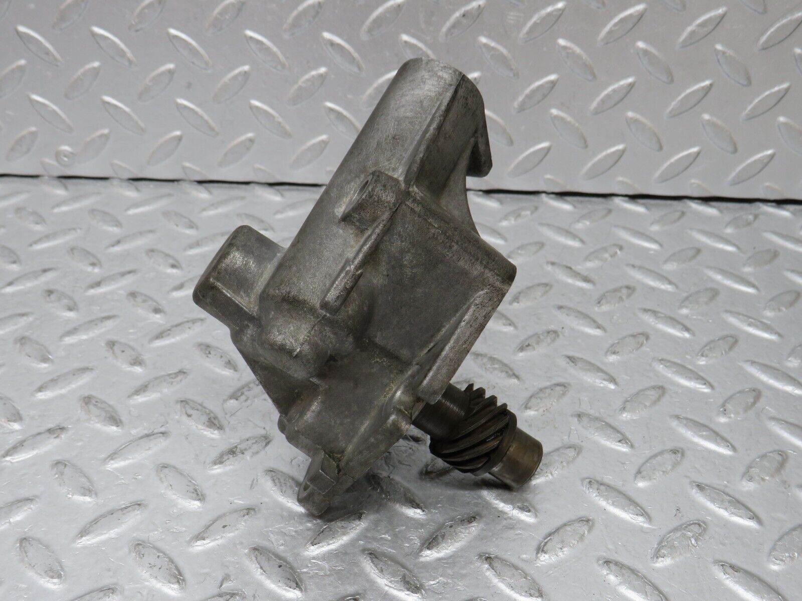 35438 Mercedes-Benz R107 280SL Ignition Distributor Housing 1101580515