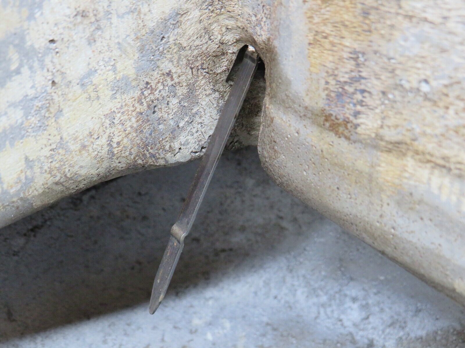 33044 Mercedes-Benz C107 R107 350 V8 Oil Pan Oil Sump 1160102913 1160140166