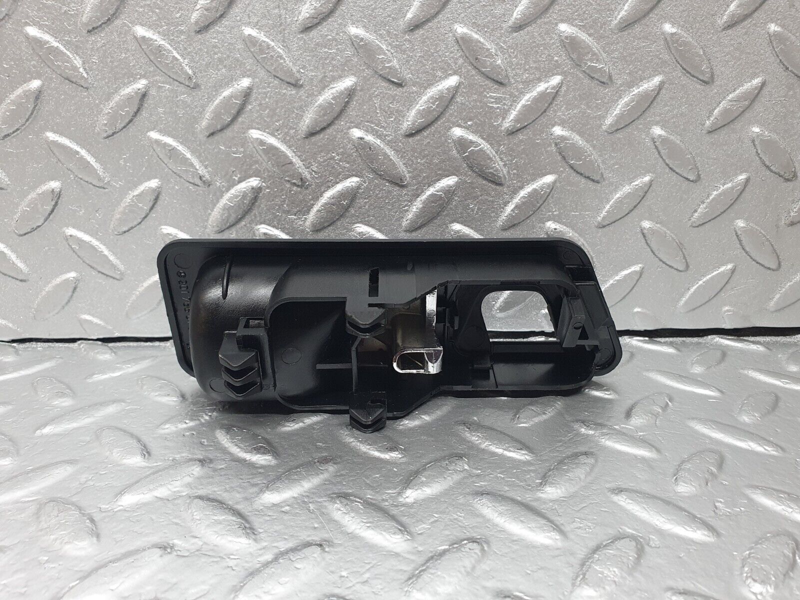 42779 Mercedes-Benz W201 190 2.0L Left Interior Door Handle 2017660164
