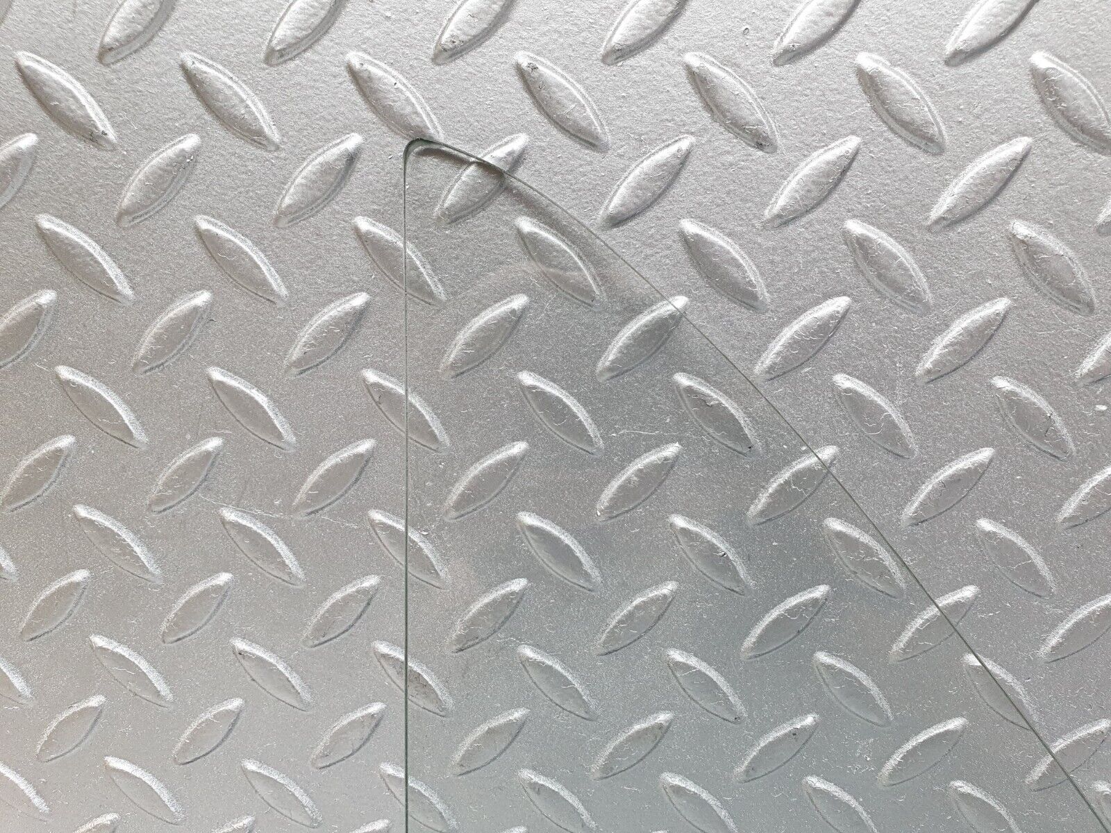 43223 Mercedes-Benz W108 280SE Rear Right Quarter Window Glass