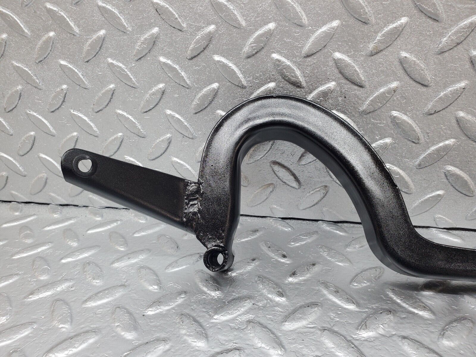 44480 Mercedes-Benz W123 280E Trunk Lid Hinge Right Side 1237500287