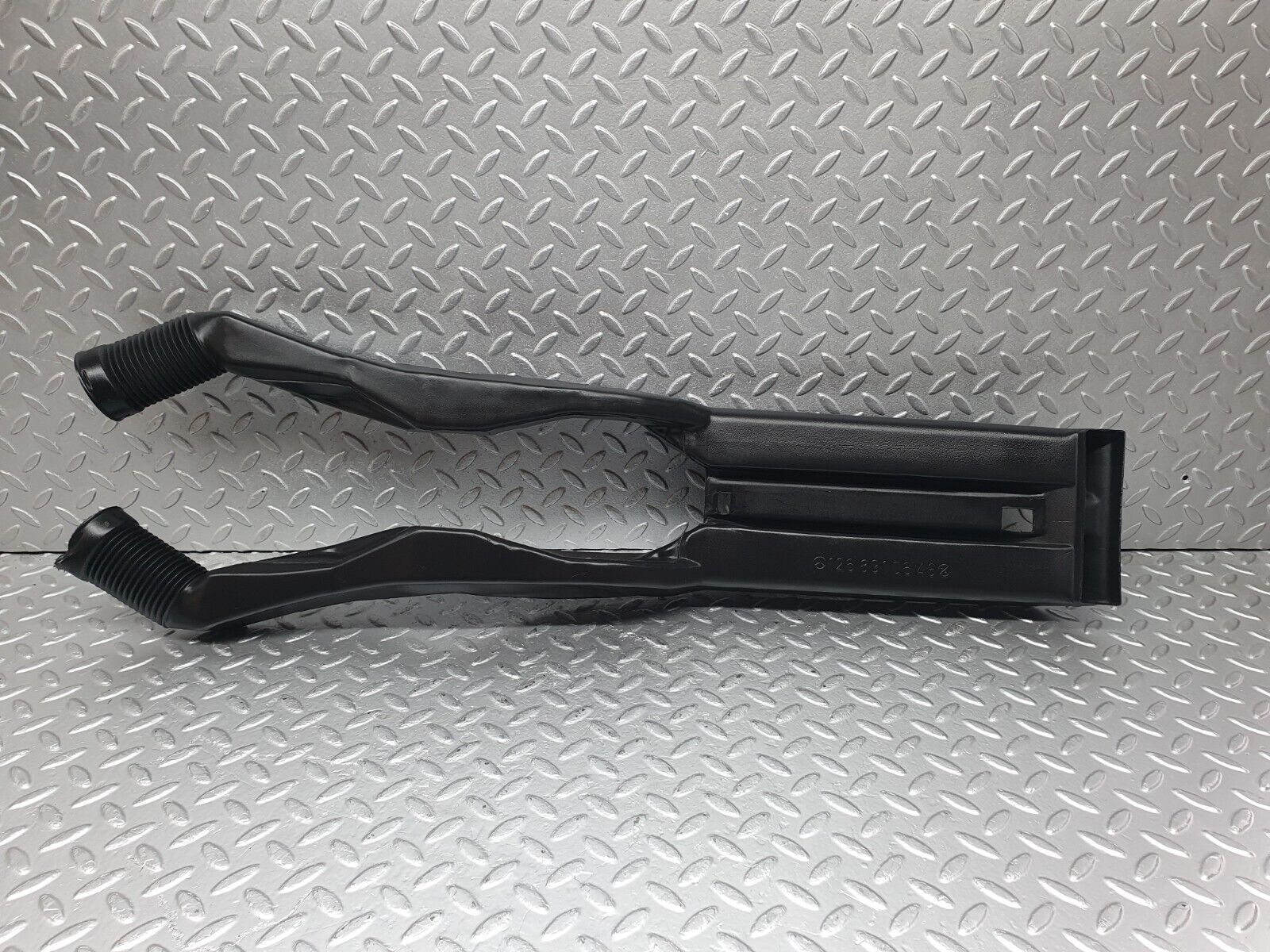 43503 Mercedes-Benz C126 380SEC Coupe Air Duct Heating Pipe 1268310646