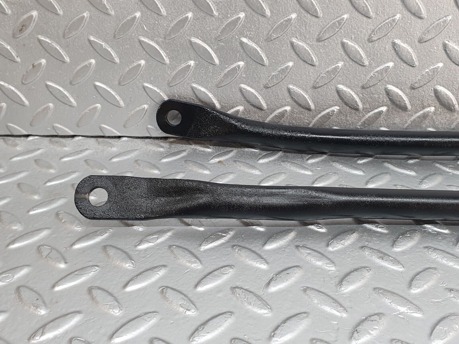 42621 Mercedes-Benz R129 320SL Coupe Rear Suspension Anti Roll Bar 2X