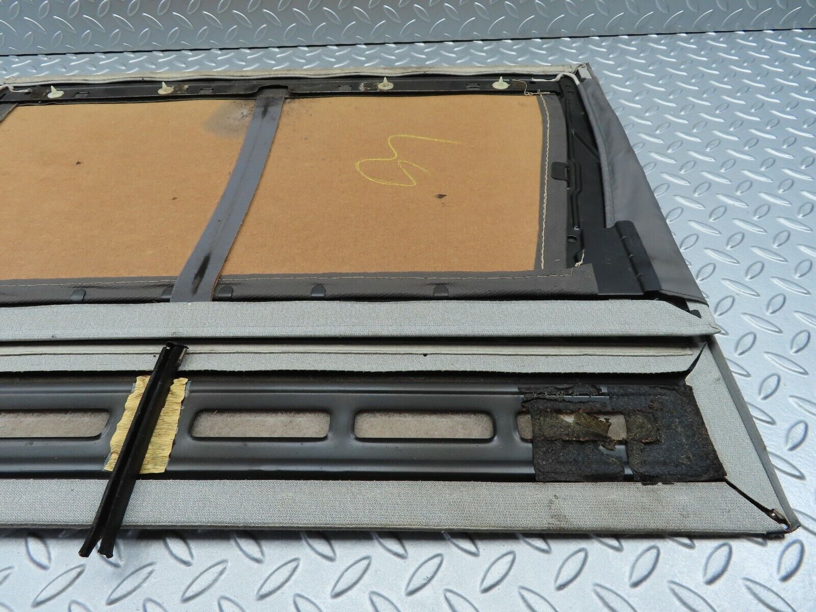 6848 Mercedes-Benz S124 E220 Wagon Interior Sunroof Cover Panel