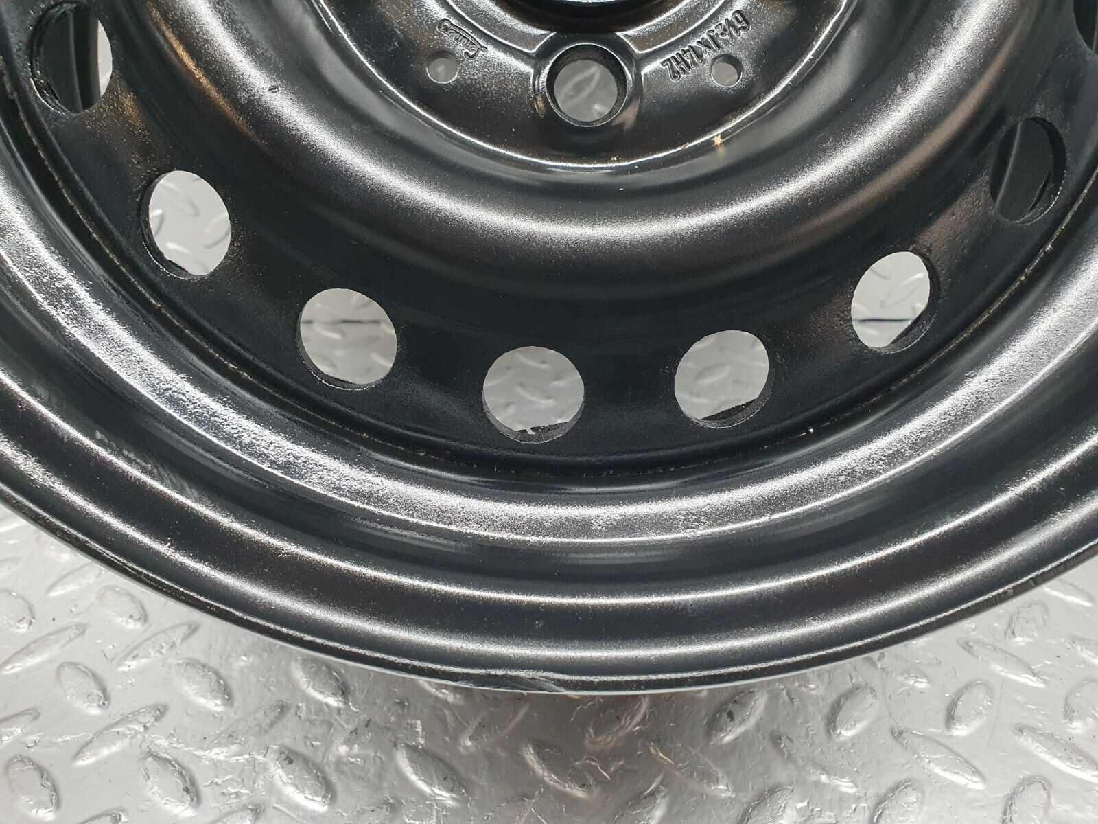 44243 Mercedes-Benz W123 280E Steel Wheel 6.5Jx14H2 1264000702