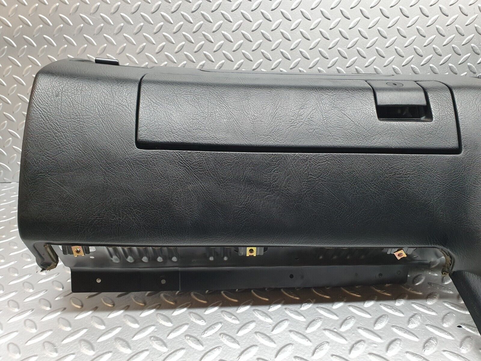 41837 Mercedes-Benz W202 C200 Dashboard Black