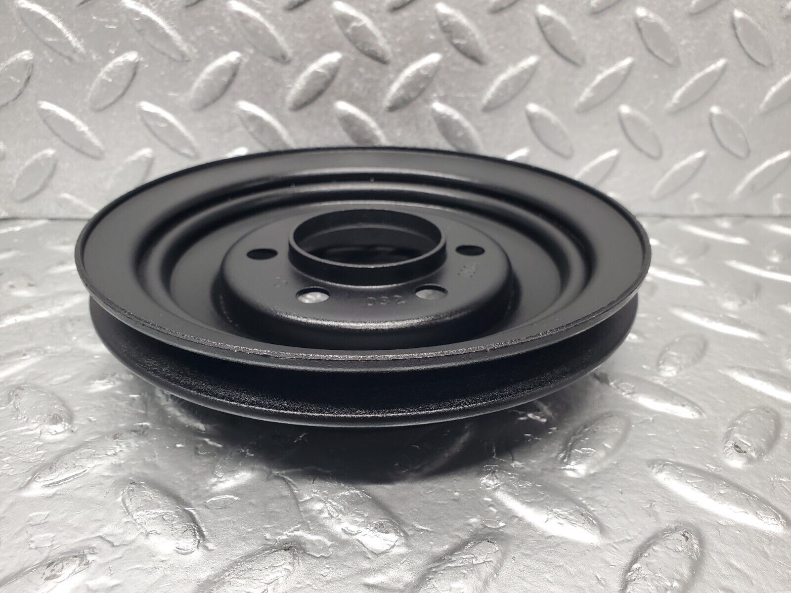 46632 Mercedes-Benz C123 280CE Coupe Crankshaft Pulley 1100320904