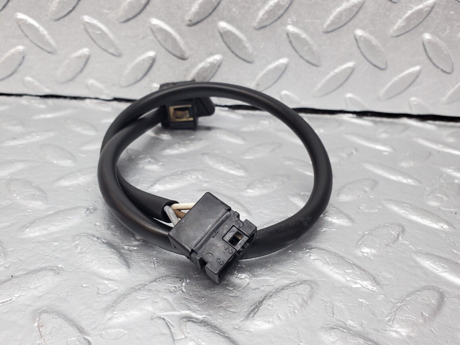 45660 Mercedes-Benz W126 420SE Steering Column Adjustment Switch 0025458007