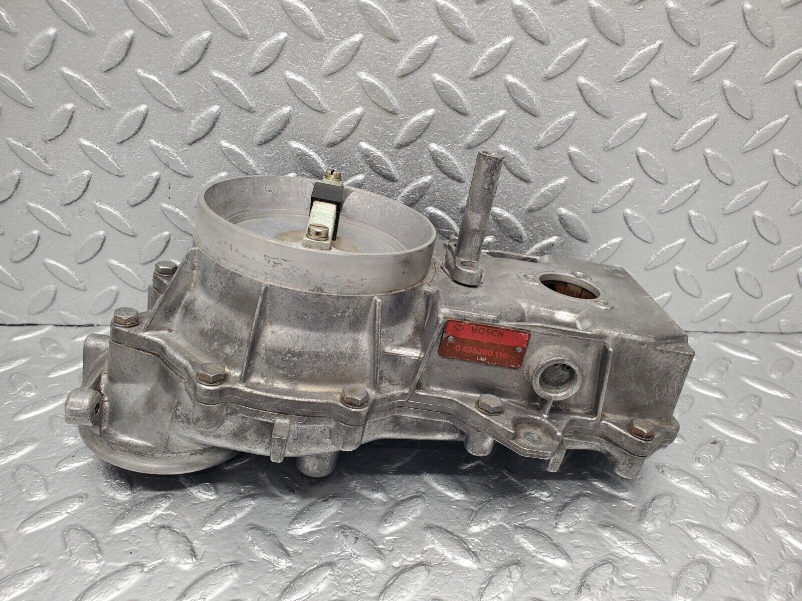 46565 Mercedes-Benz C123 280CE Coupe Air Flow Mass Meter Sensor Bosch 0438120115 1101410790