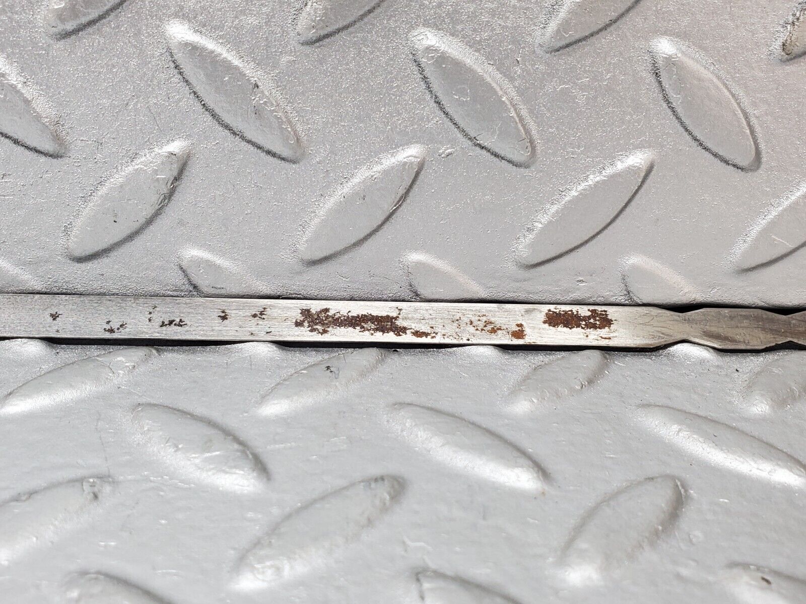 44515 Mercedes-Benz W123 280E Engine Oil Dipstick