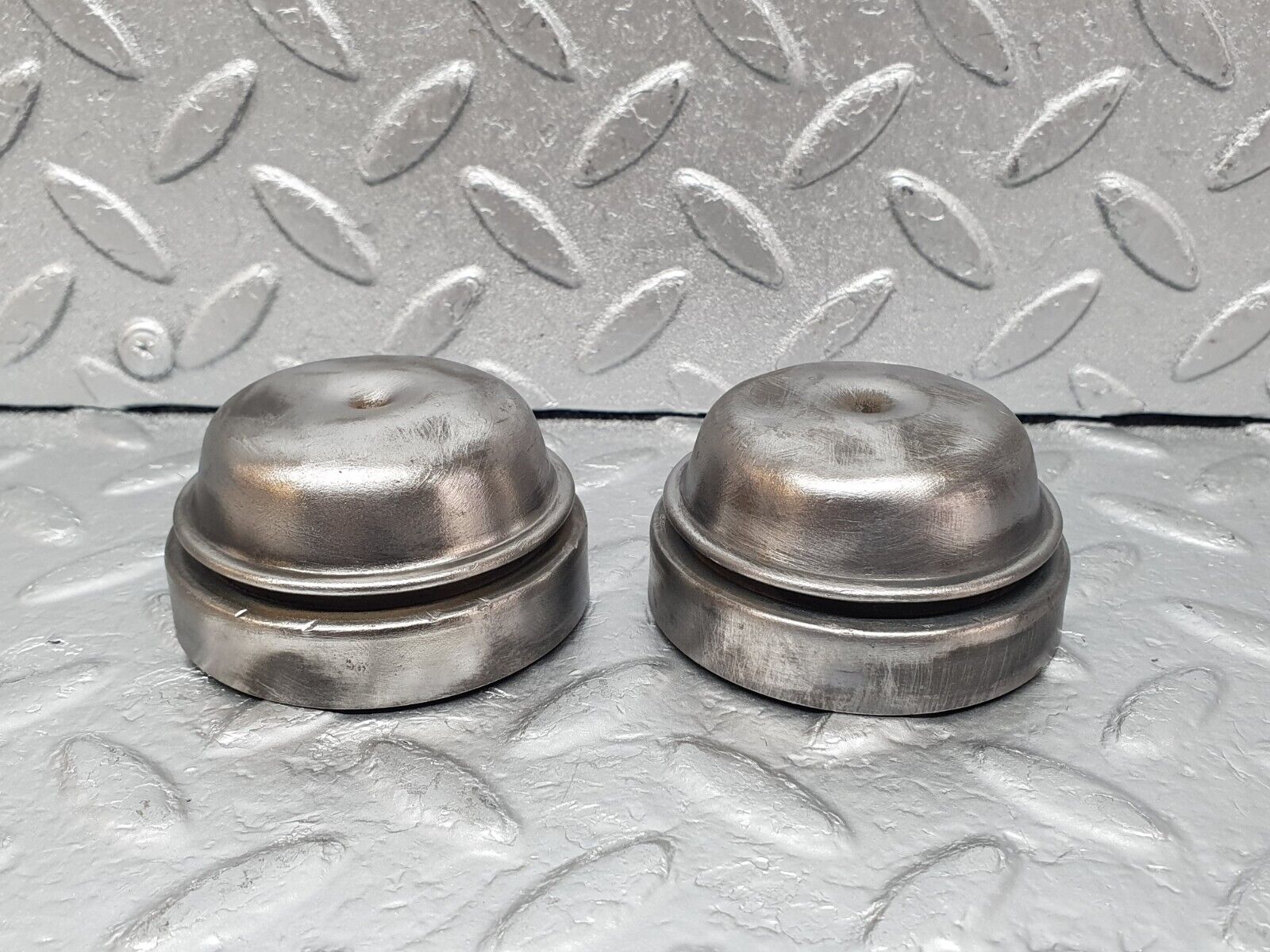 44044 Mercedes-Benz C123 230CE Coupe Wheel Hub Locking Cap