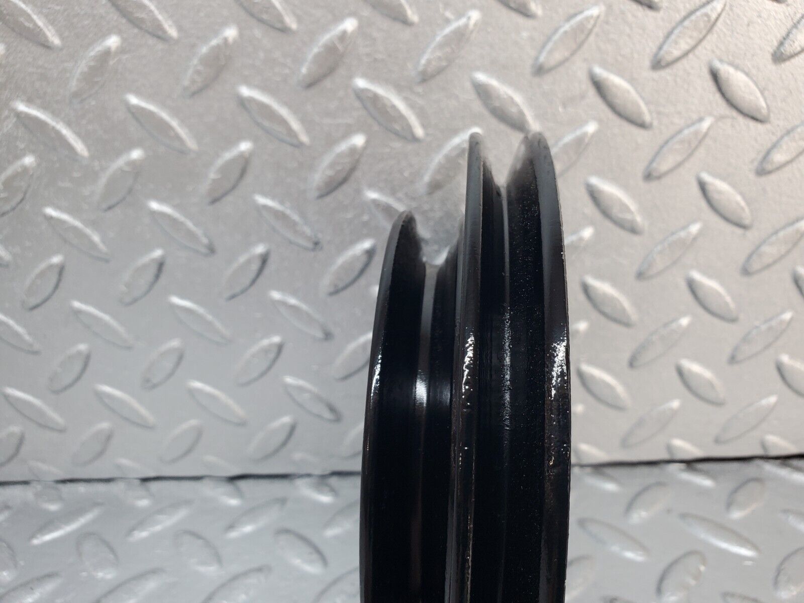 45363 Mercedes-Benz 280E M110.983 Crankshaft Pulley 1100320904