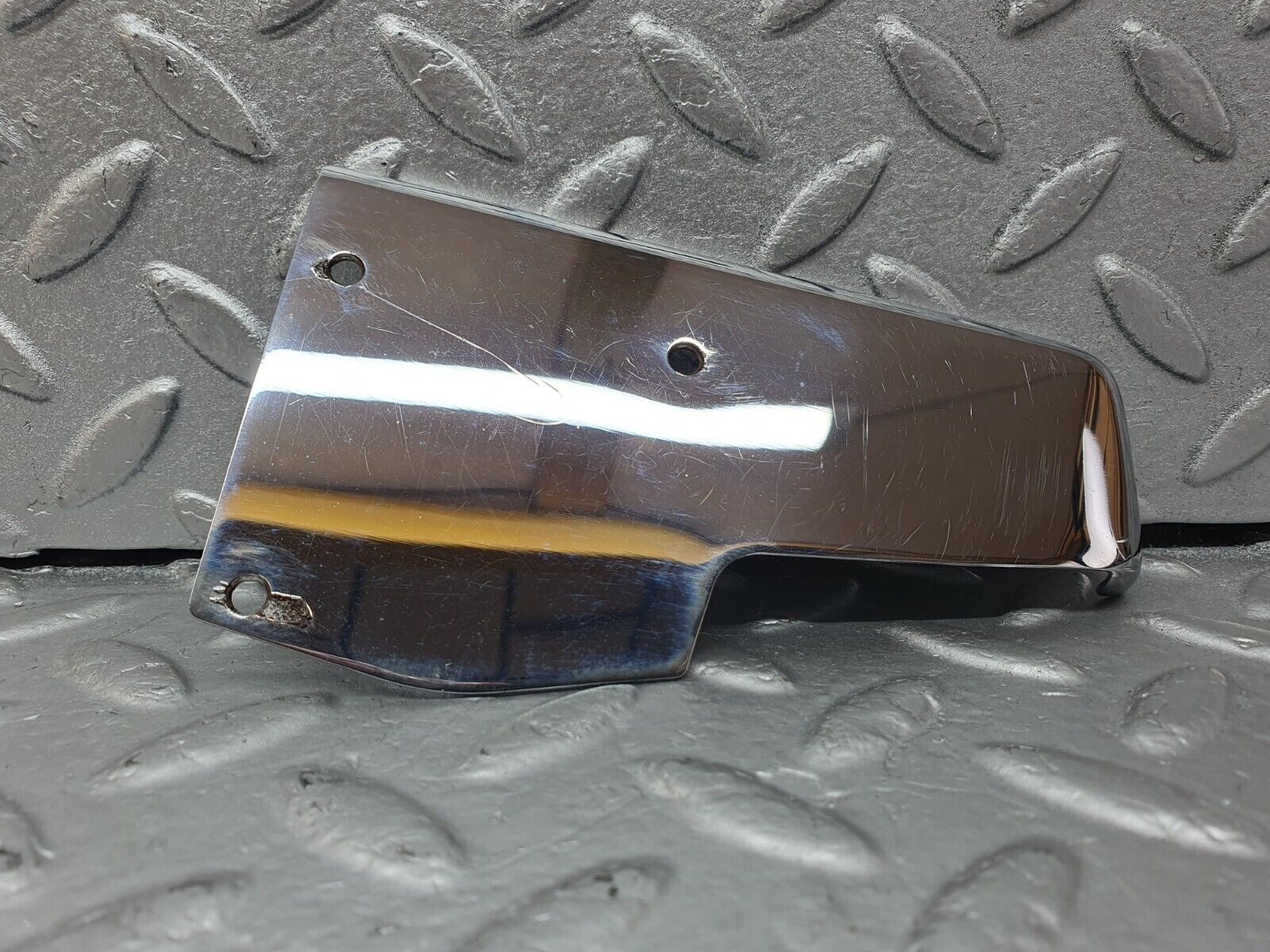 42516 Mercedes-Benz R129 320SL Coupe Right Door Chrome Cover