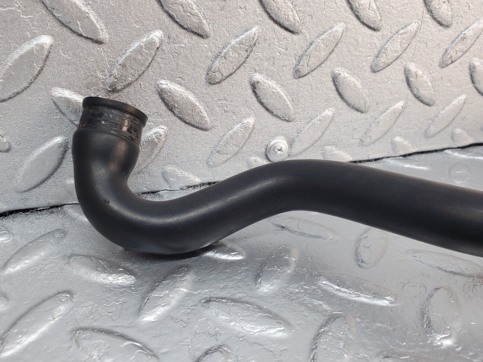 45393 Mercedes-Benz 280E M110.983 Air Intake Pipe