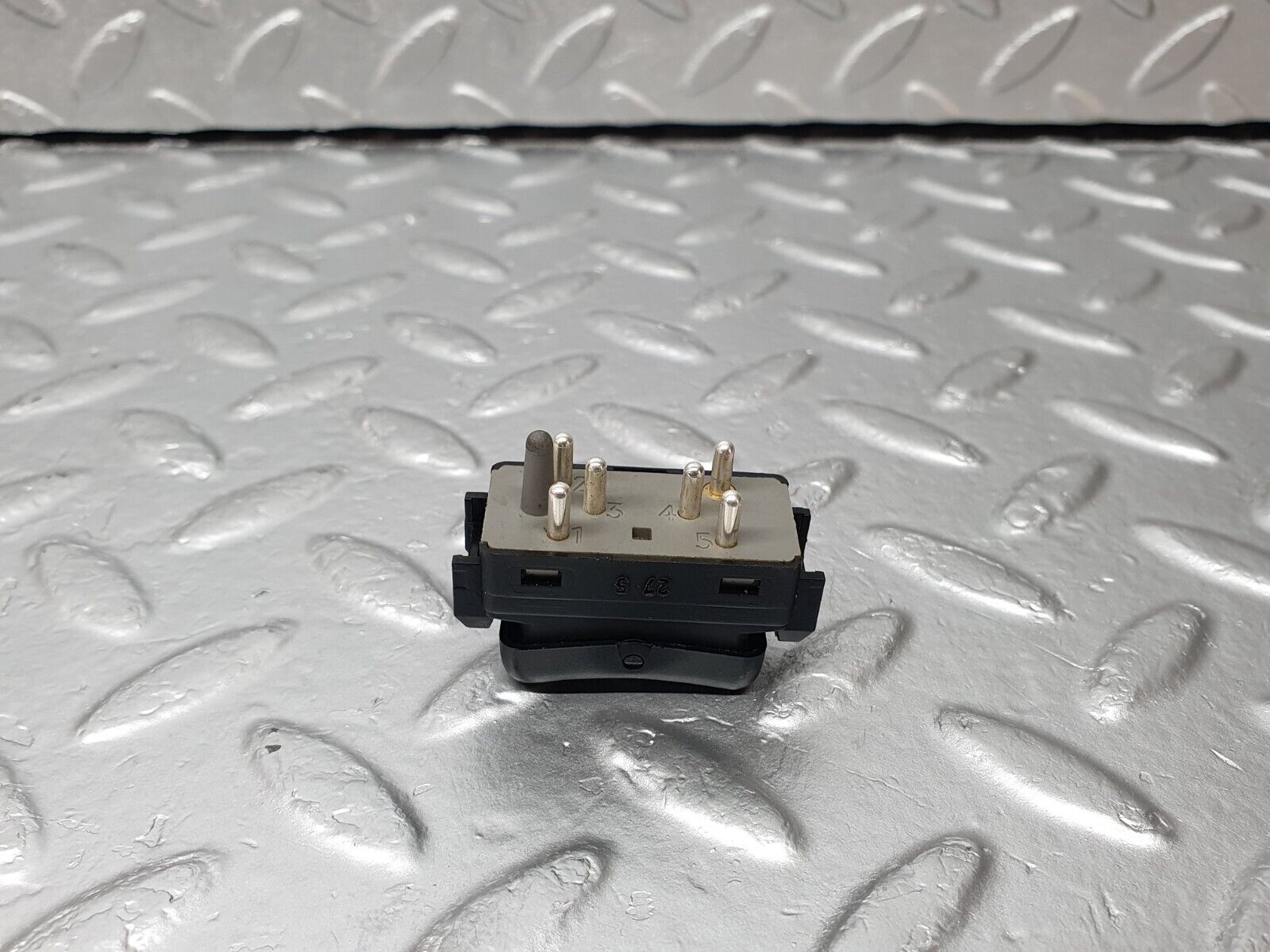 42384 Mercedes-Benz R129 320SL Coupe Roll Bar Switch 1298206410