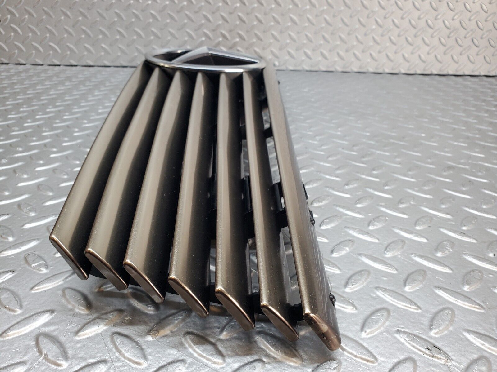 45118 Mercedes-Benz R129 300SL Coupe Bonnet Grill 1298800085