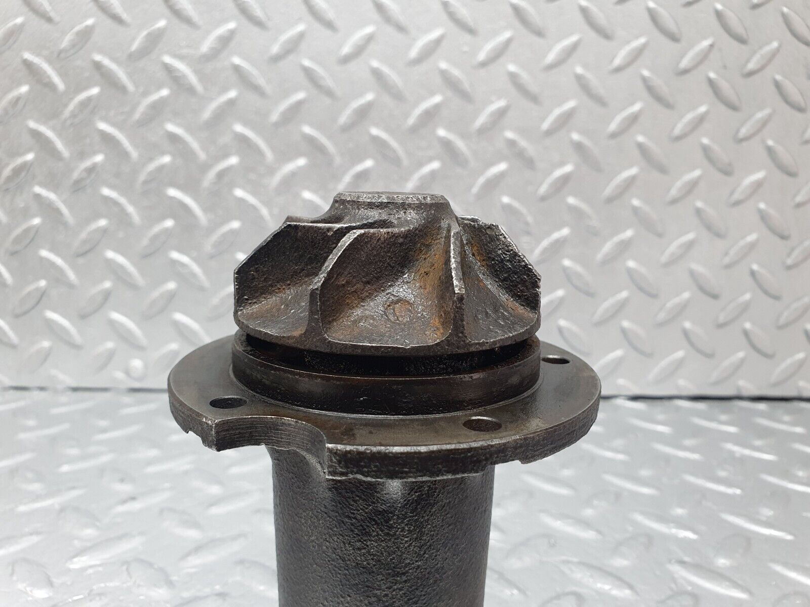 43344 Mercedes-Benz W108 280SE Water Pump 1102010110