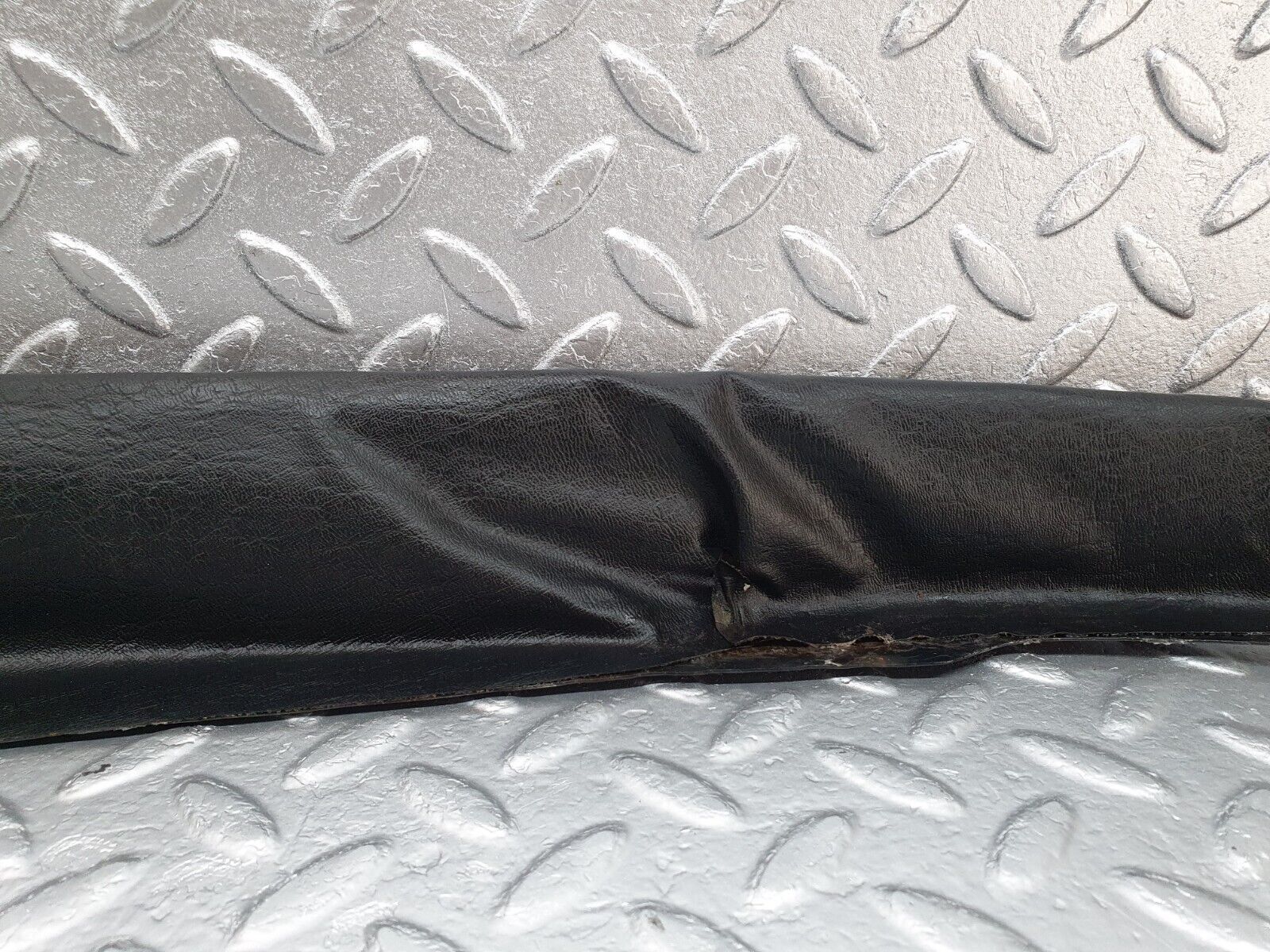 43321 Mercedes-Benz W108 280SE Rear Windscreen Inner Trim