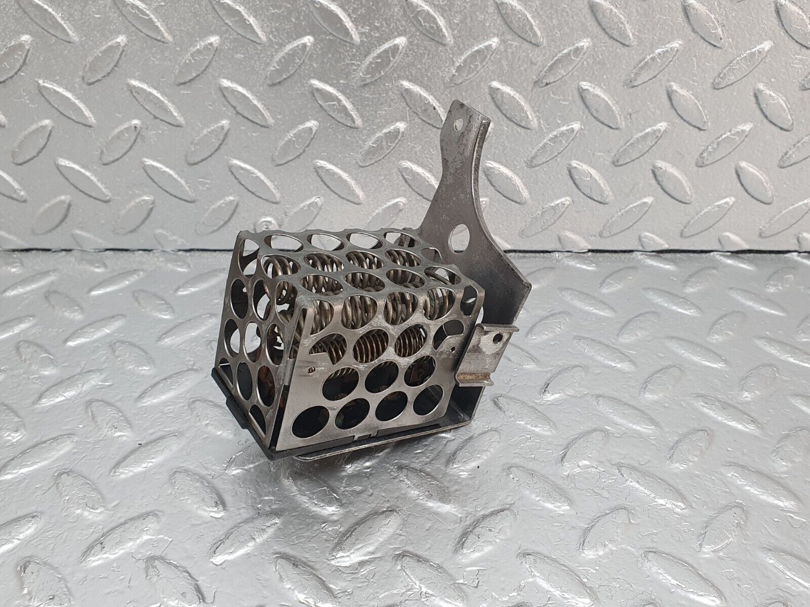 43769 Mercedes-Benz C126 380SEC Coupe Heater Blower Resistor